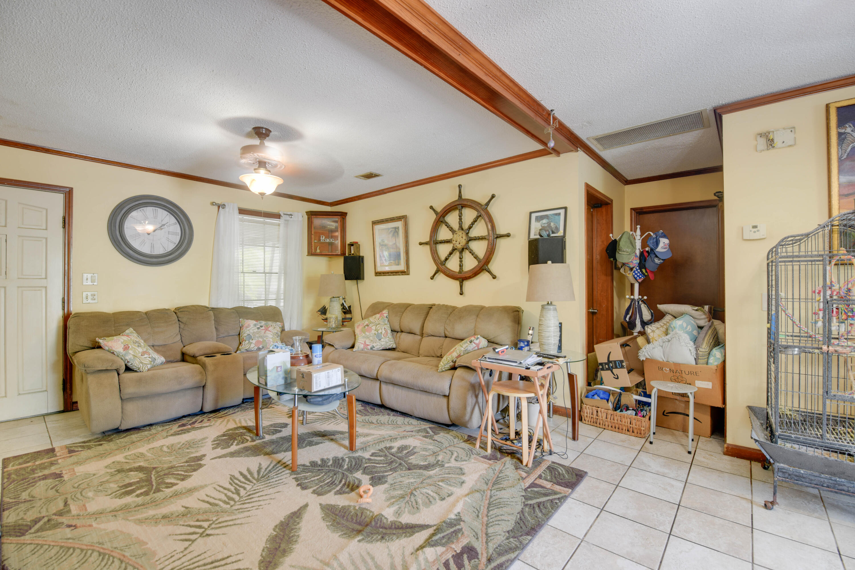 545 Ixora Drive Property Photo 9