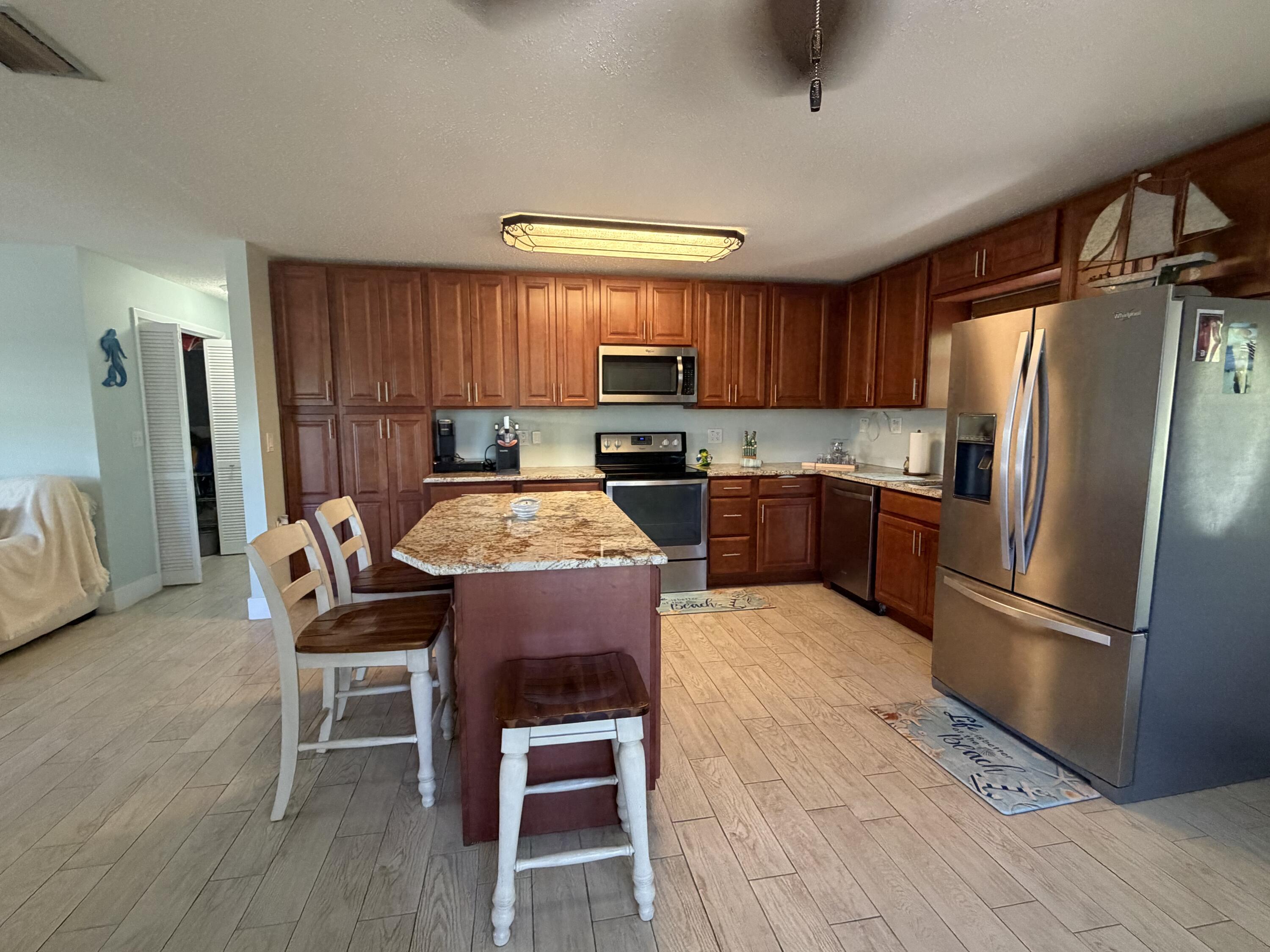 126 Dove Creek Drive Property Photo 6