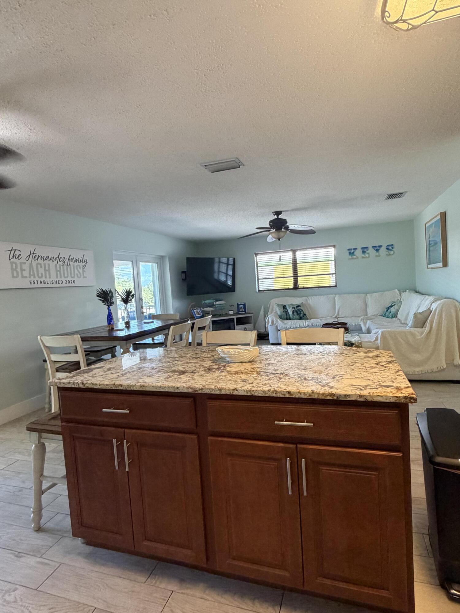 126 Dove Creek Drive Property Photo 8
