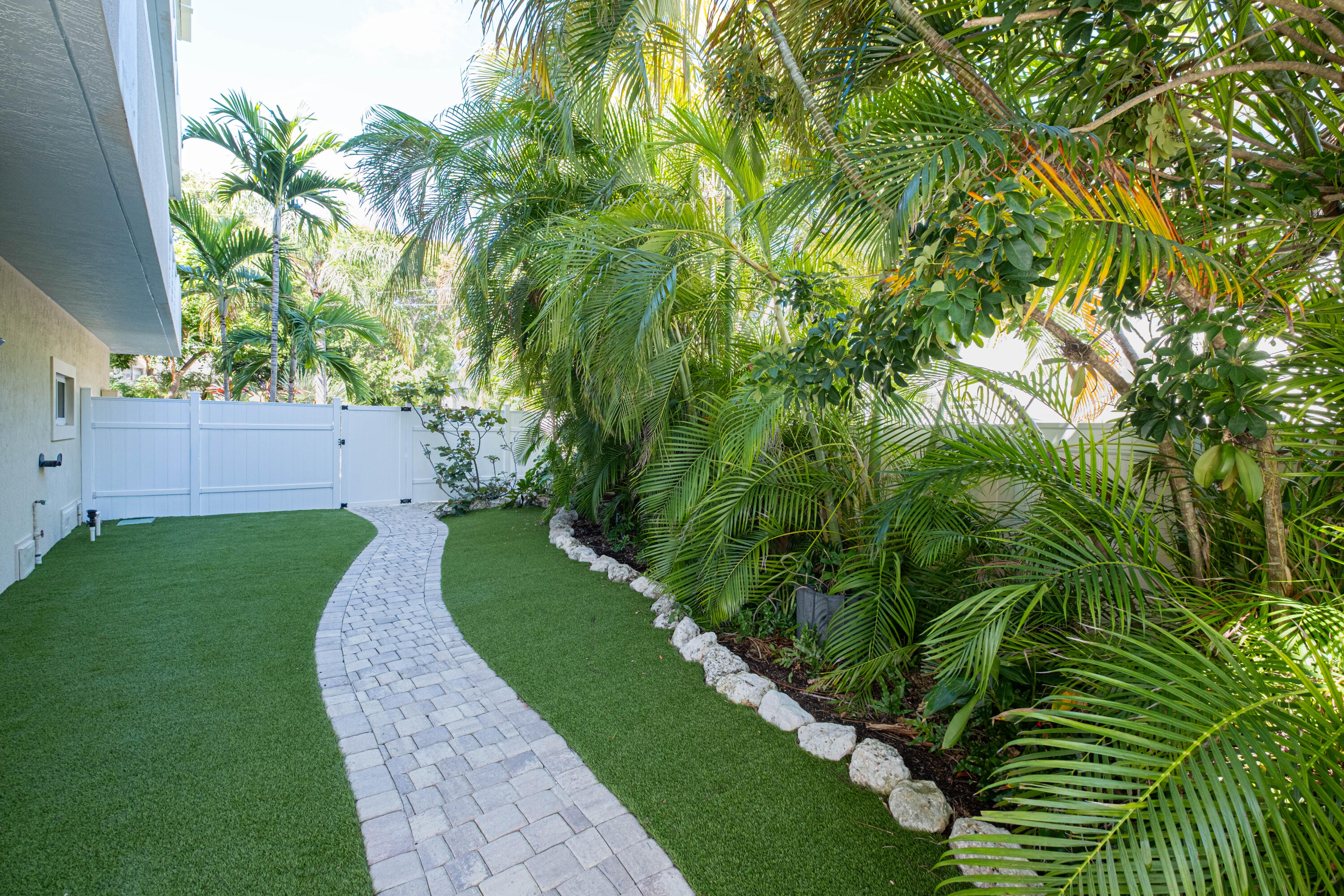 148 Riviera Drive Property Photo 30