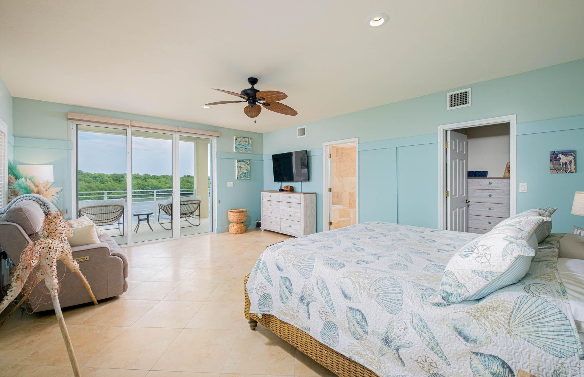 148 Riviera Drive Property Photo 39