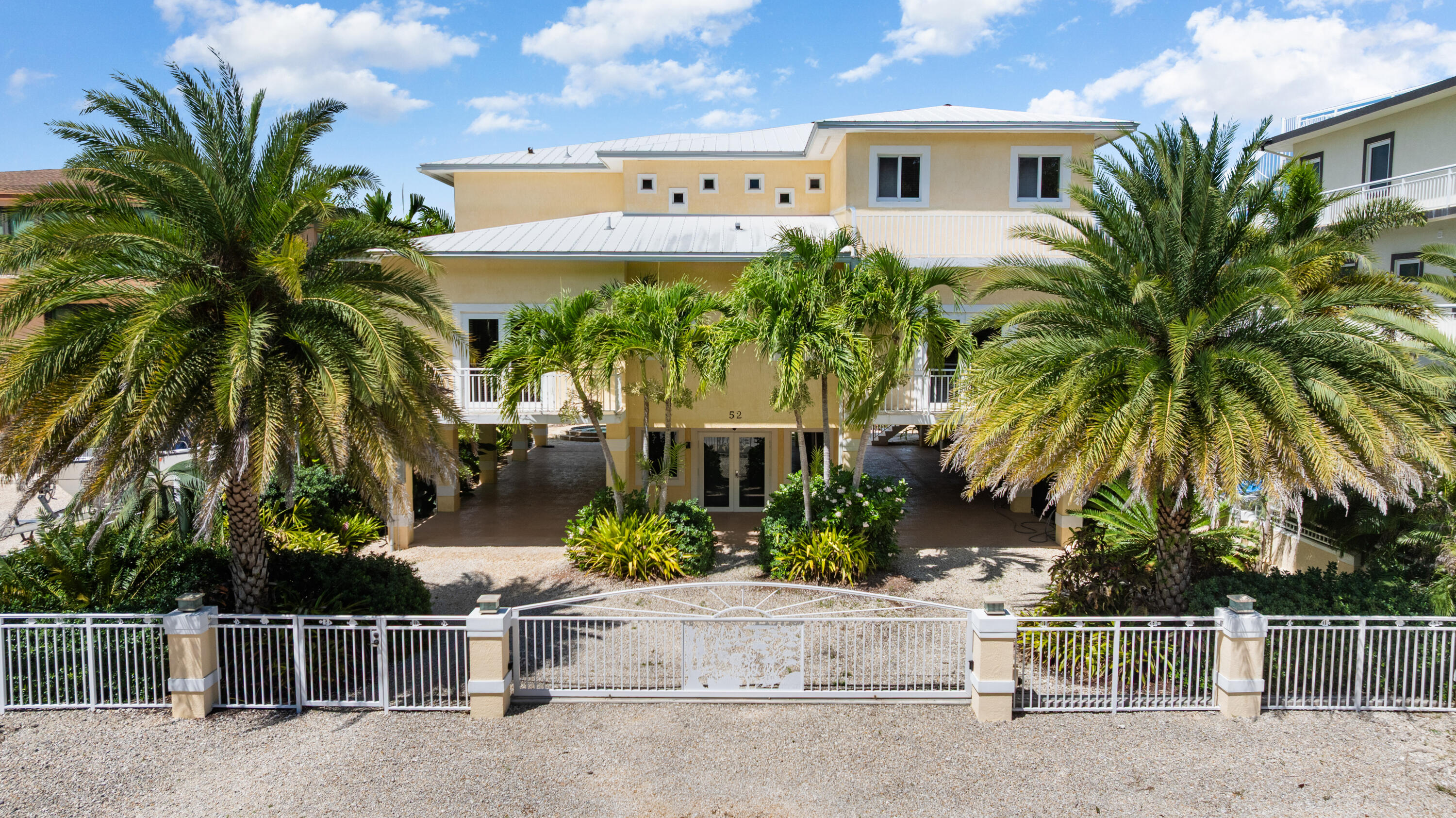 52 S Andros Road Property Photo 1