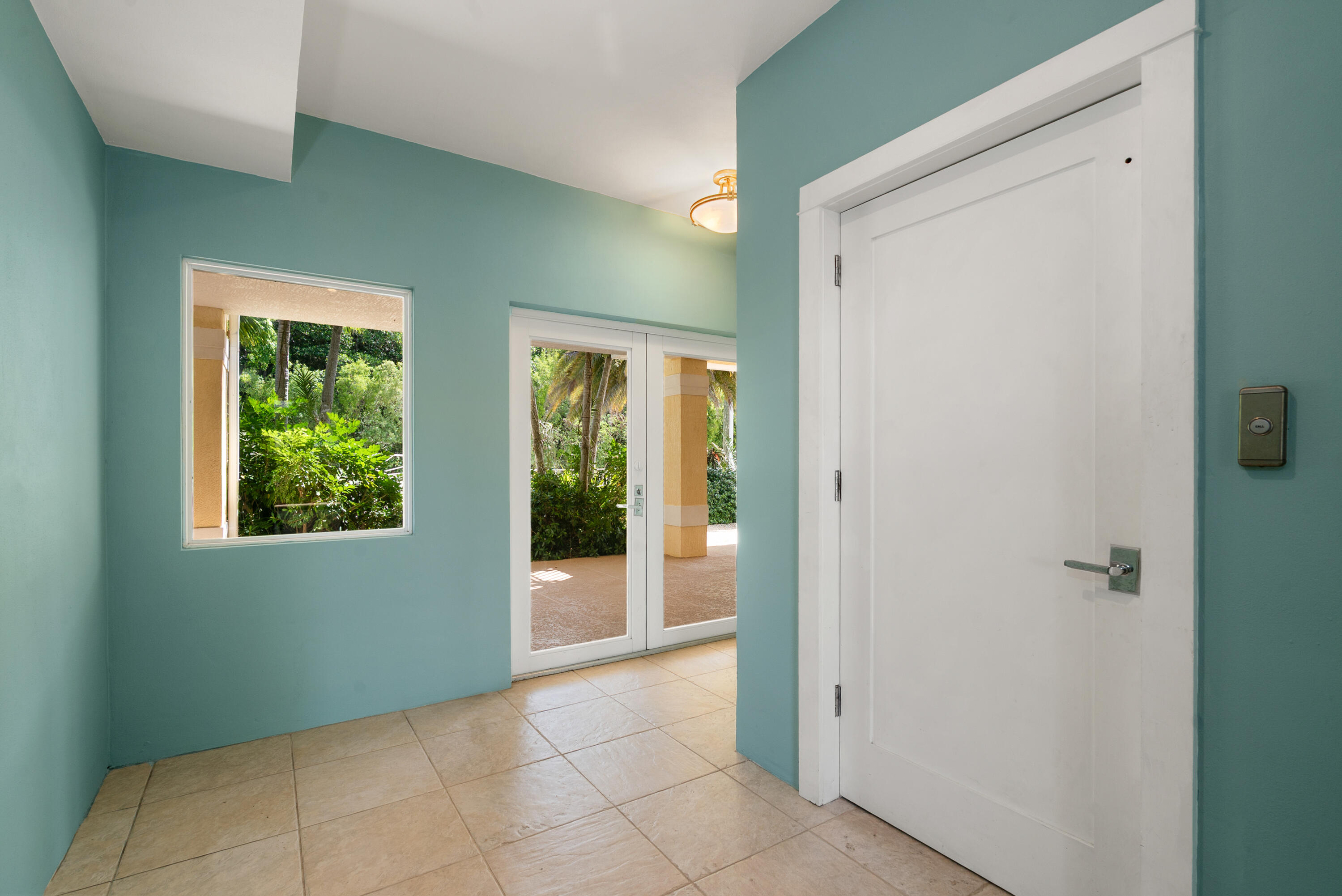 52 S Andros Road Property Photo 9