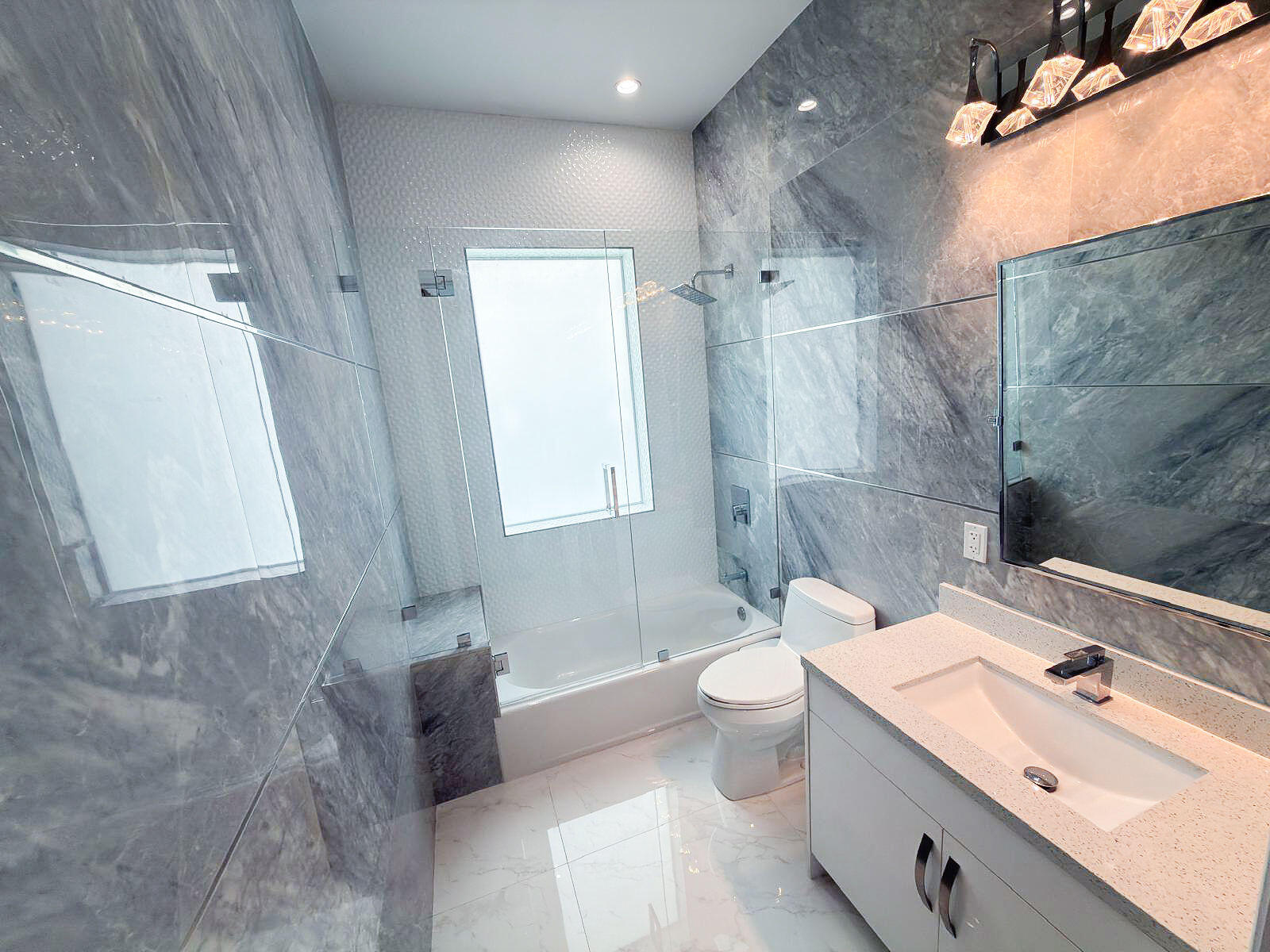 108 Avenue D Property Photo 29