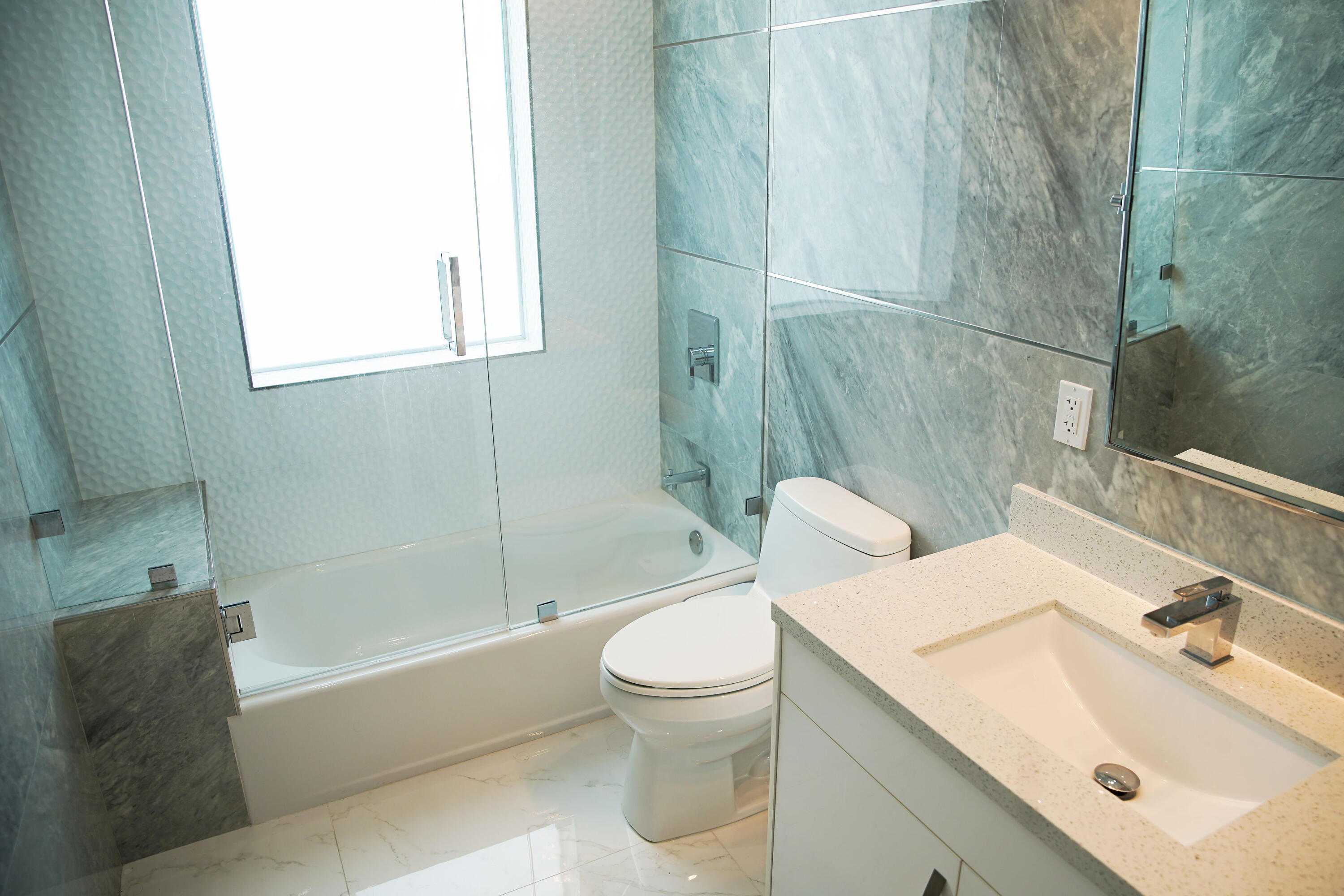 108 Avenue D Property Photo 31