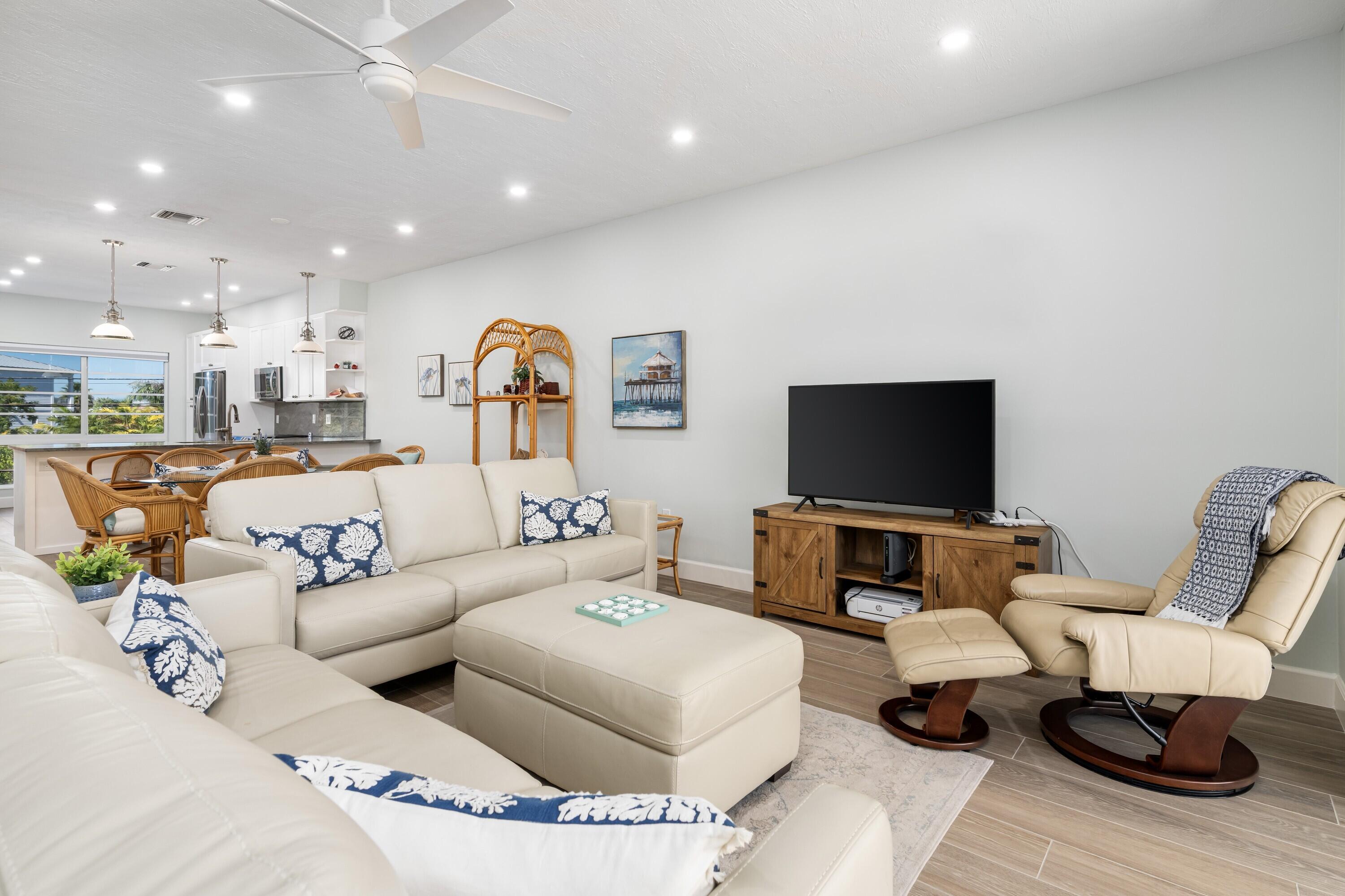 117 Coco Plum Drive D2 Property Photo 12