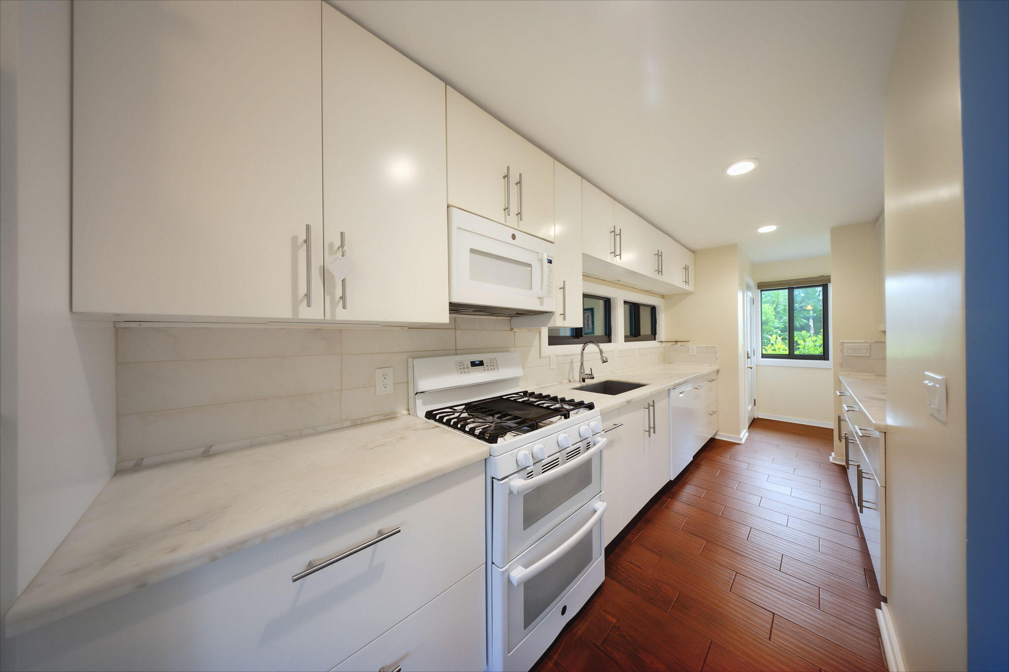 1160 Avenue A Property Photo 11