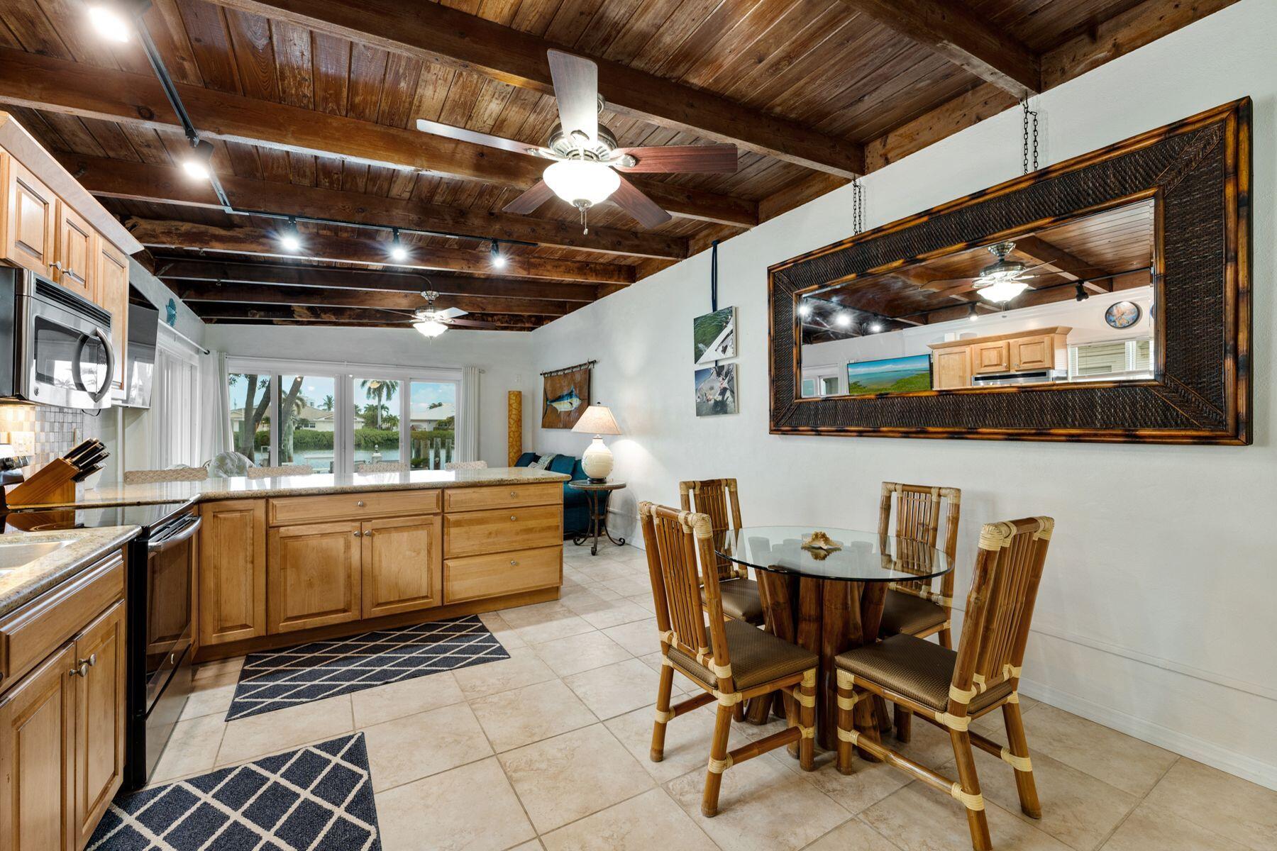8 7th Street Property Photo 17