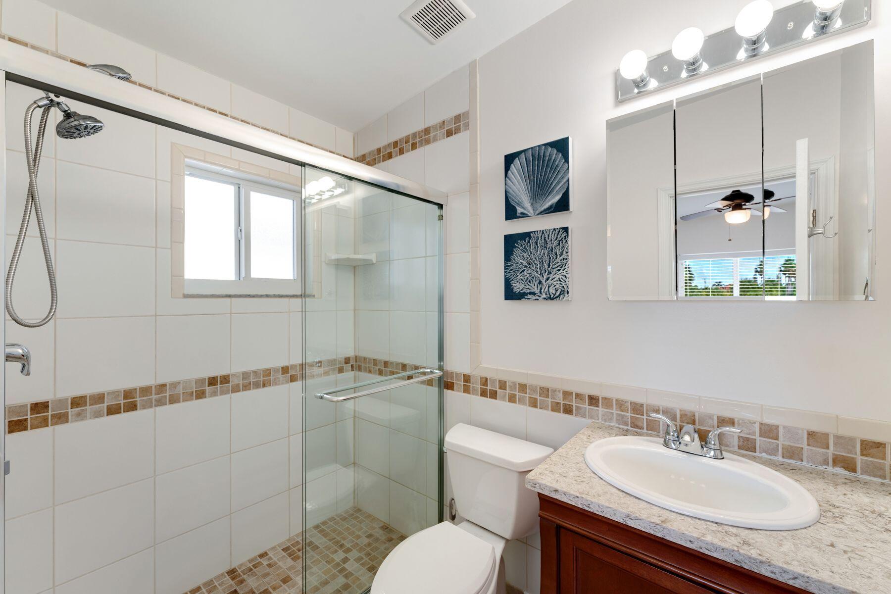 8 7th Street Property Photo 22
