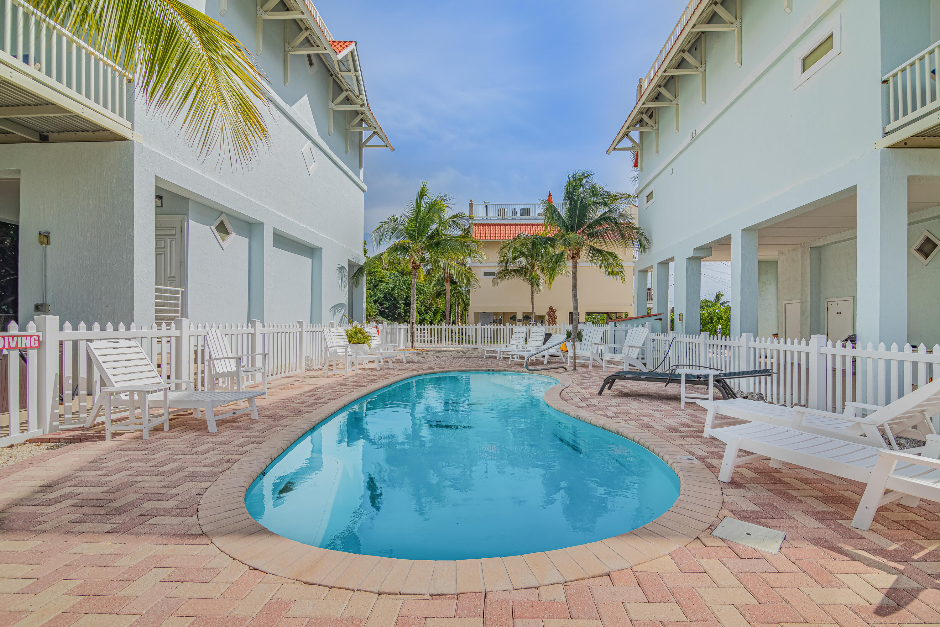 12400 Overseas Highway Villa 3 Property Photo 31