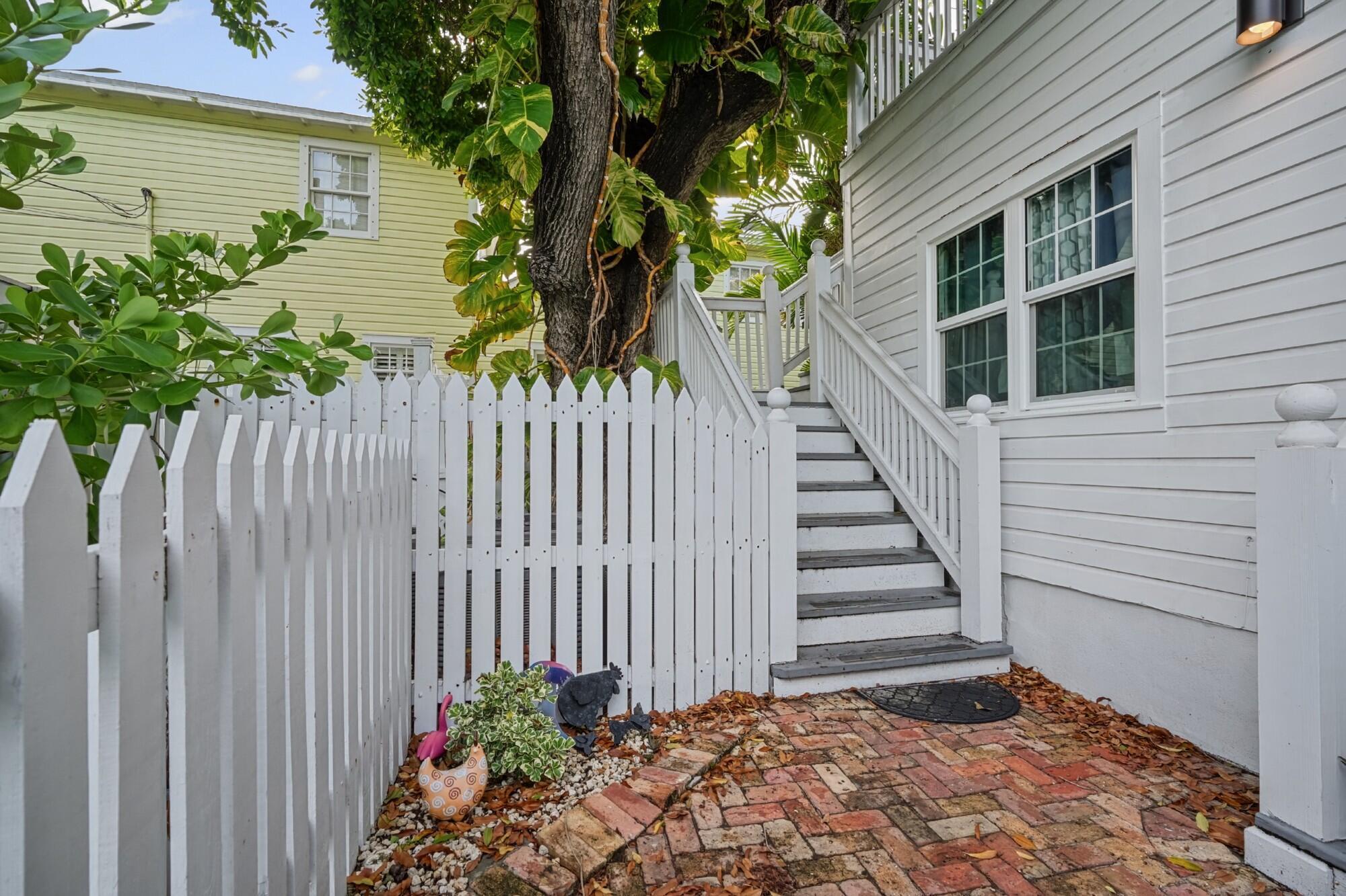 806 Florida Street Apt 5 Property Photo 7