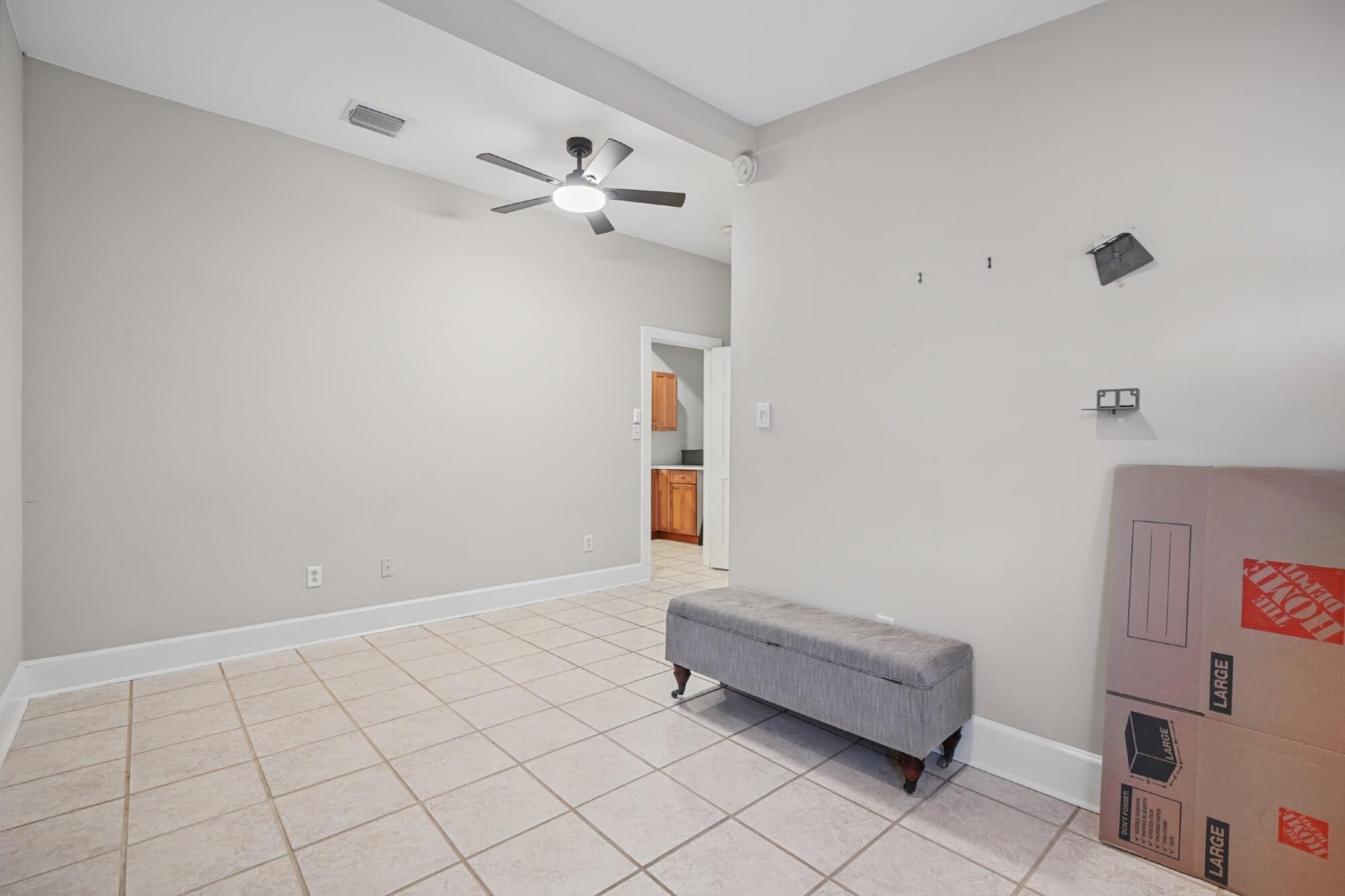 806 Florida Street Apt 5 Property Photo 11