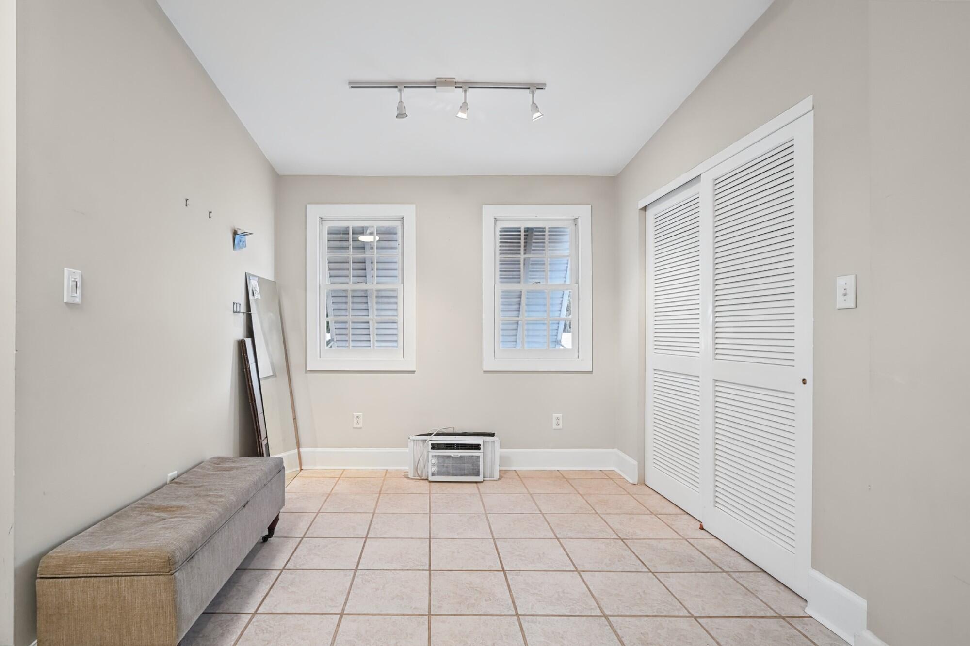 806 Florida Street Apt 5 Property Photo 12