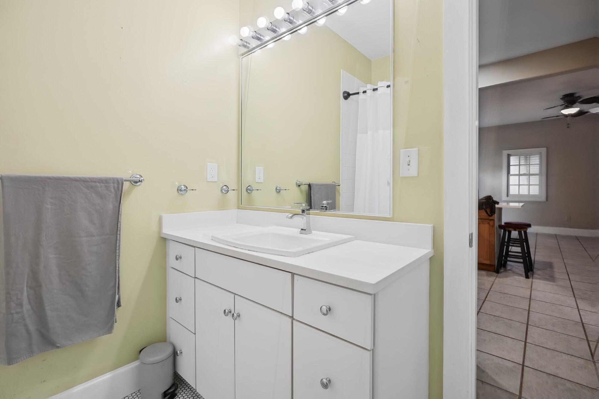 806 Florida Street Apt 5 Property Photo 14