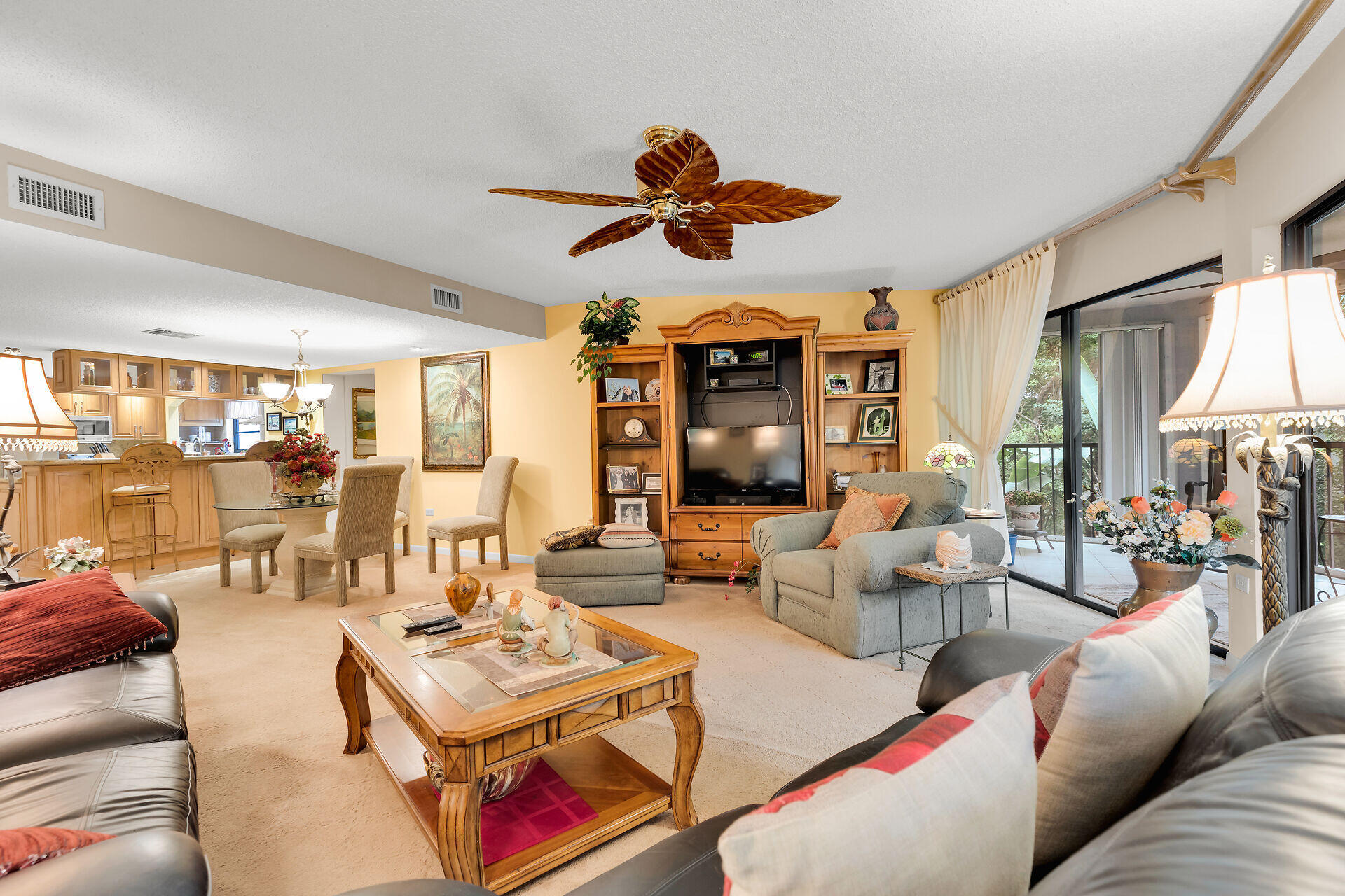 88181 Old Highway Apt G31 Property Photo 21