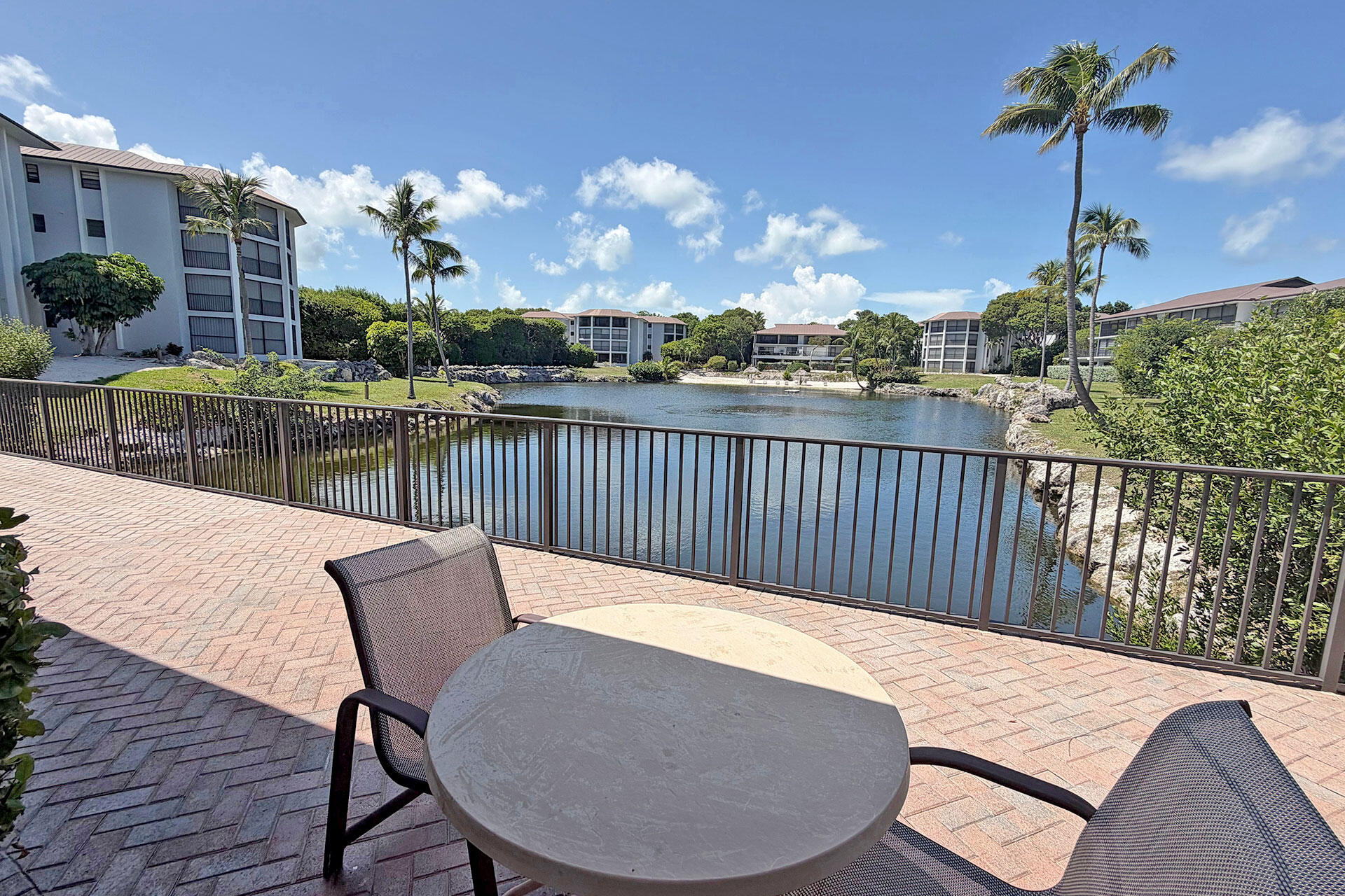 88181 Old Highway Apt G31 Property Photo 41