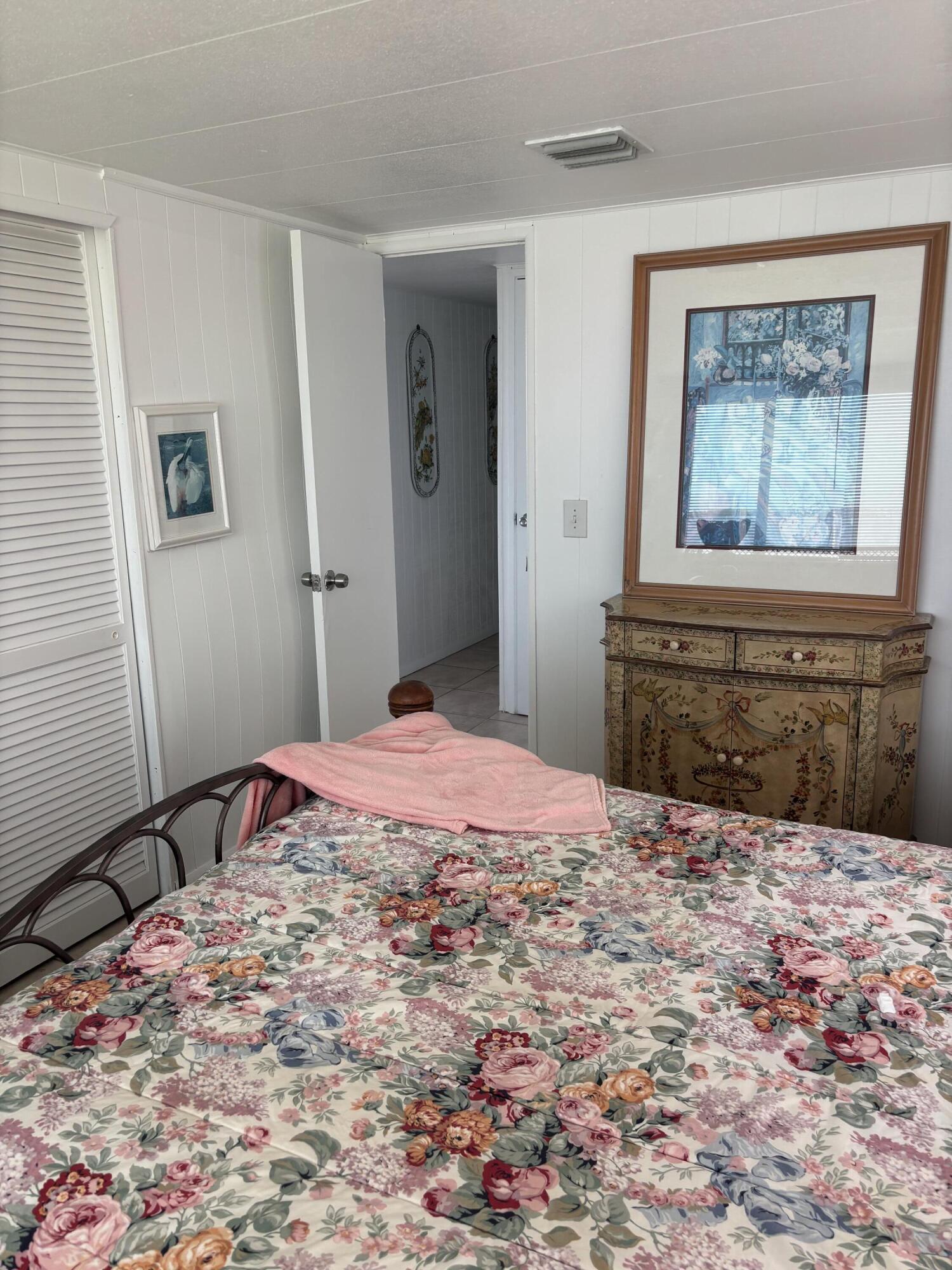 900 Morris Avenue Property Photo 16