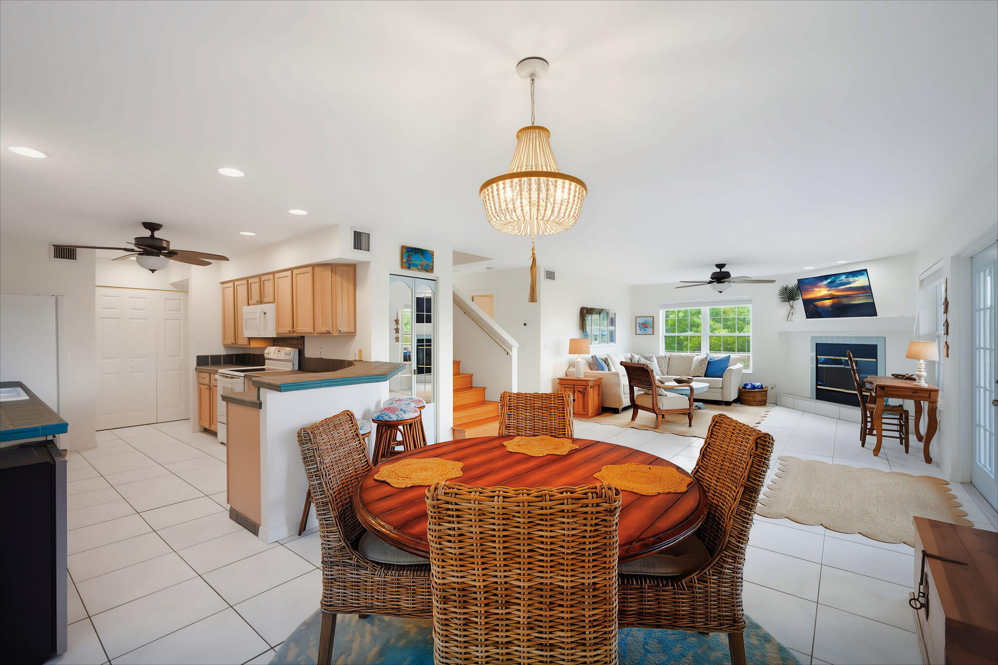 27383 Saint Martin Lane Property Photo 10