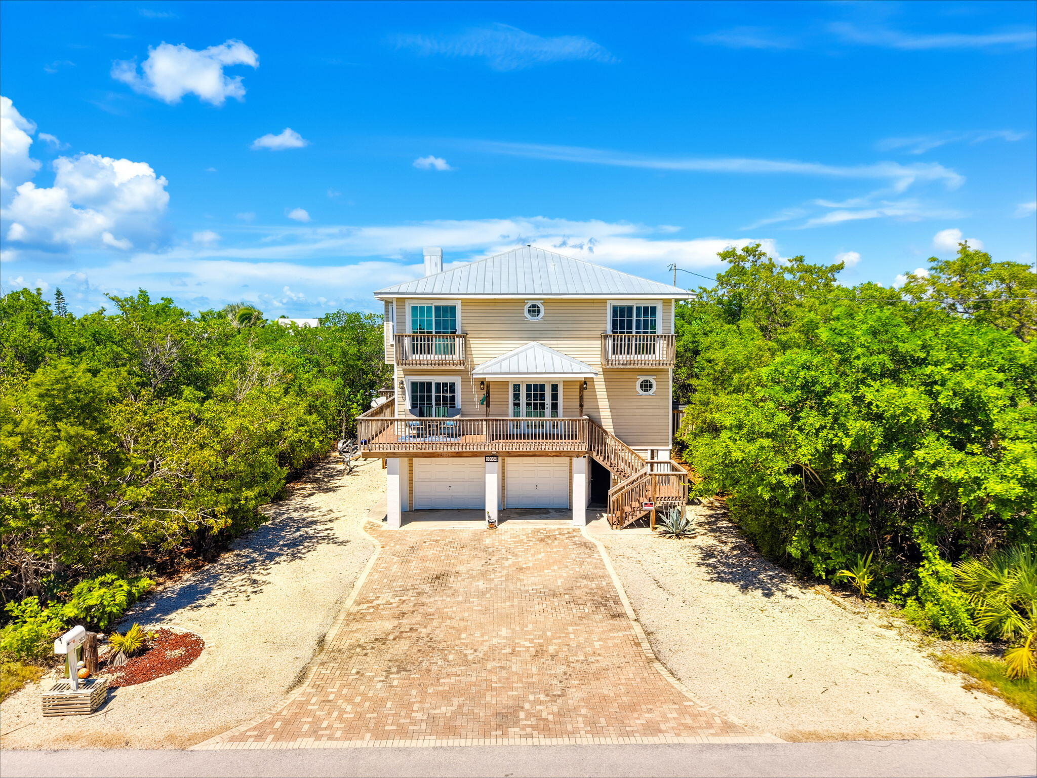 27383 Saint Martin Lane Property Photo 94