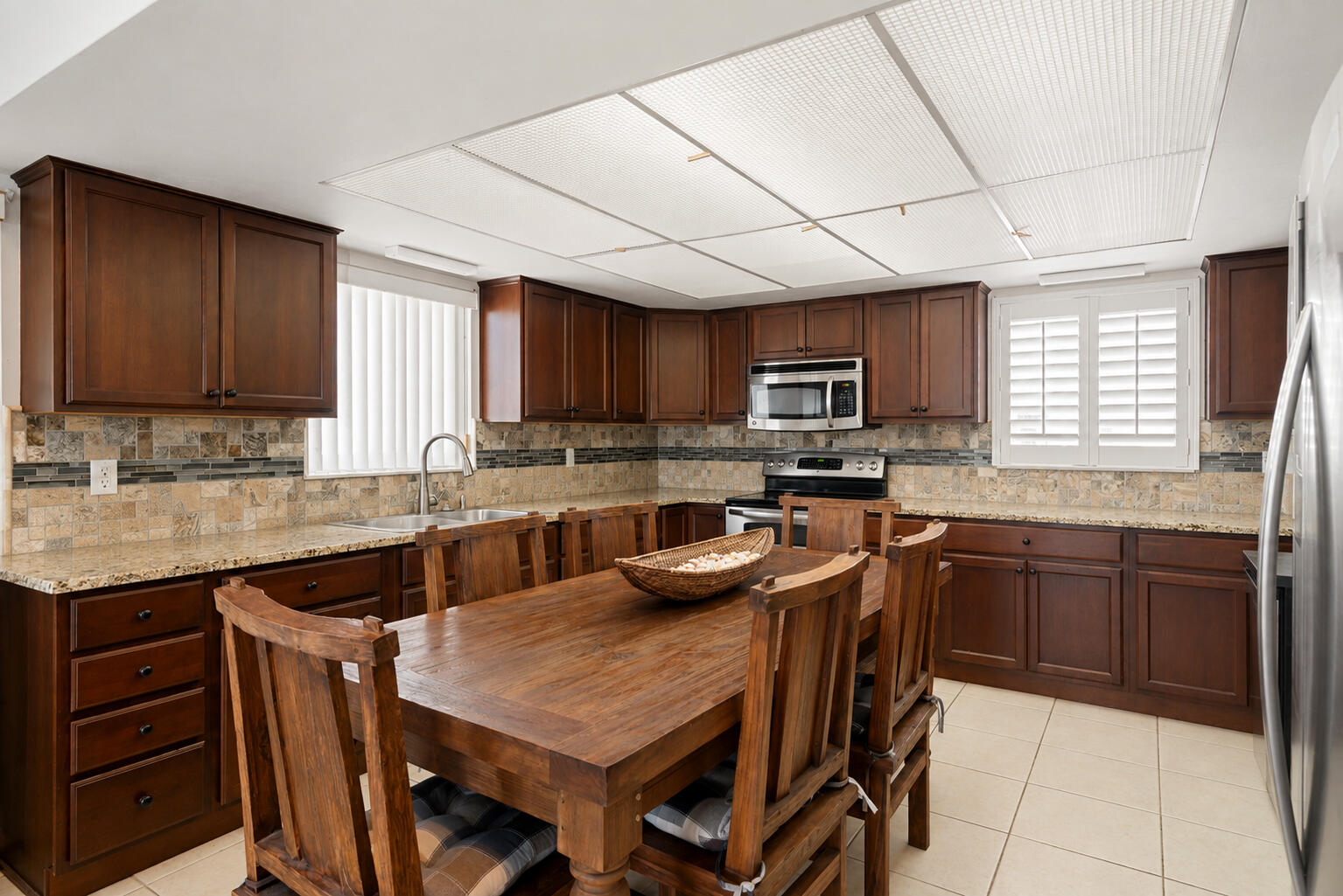 161 Palermo Drive Property Photo 11