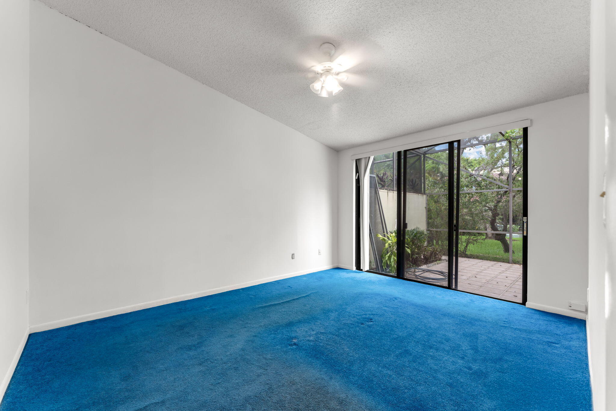 3807 Alcantara Avenue Unit A-77 Property Photo 22