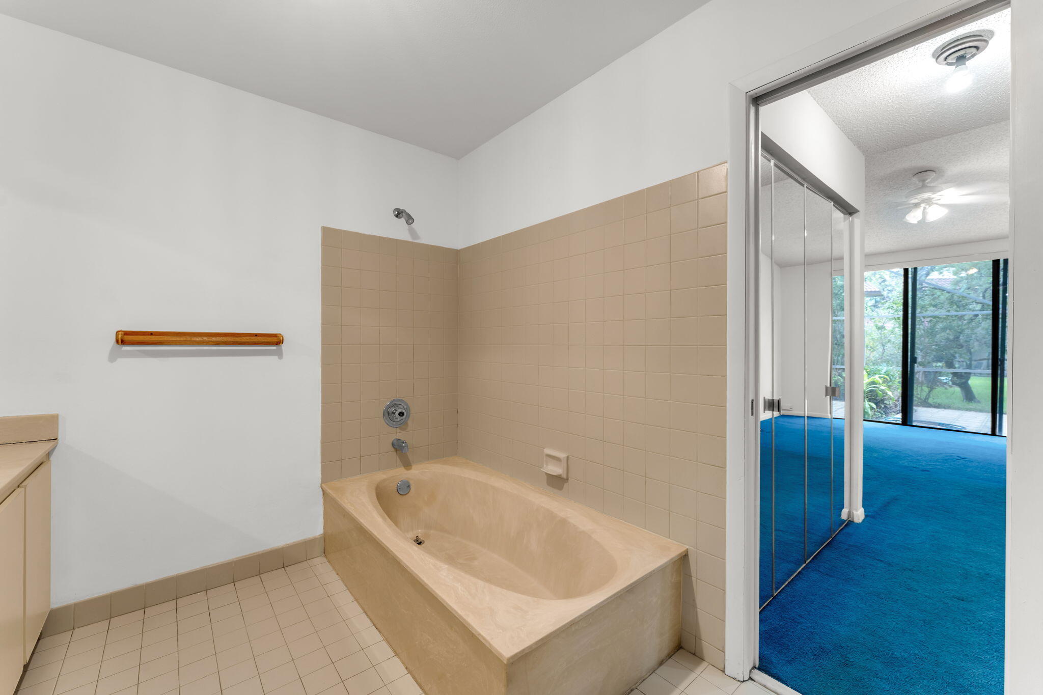 3807 Alcantara Avenue Unit A-77 Property Photo 25
