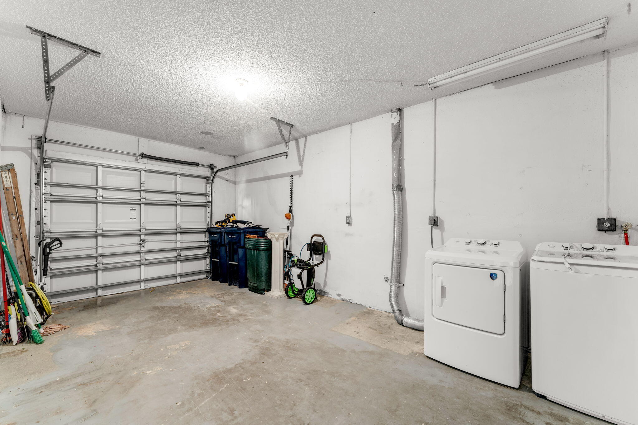 3807 Alcantara Avenue Unit A-77 Property Photo 26