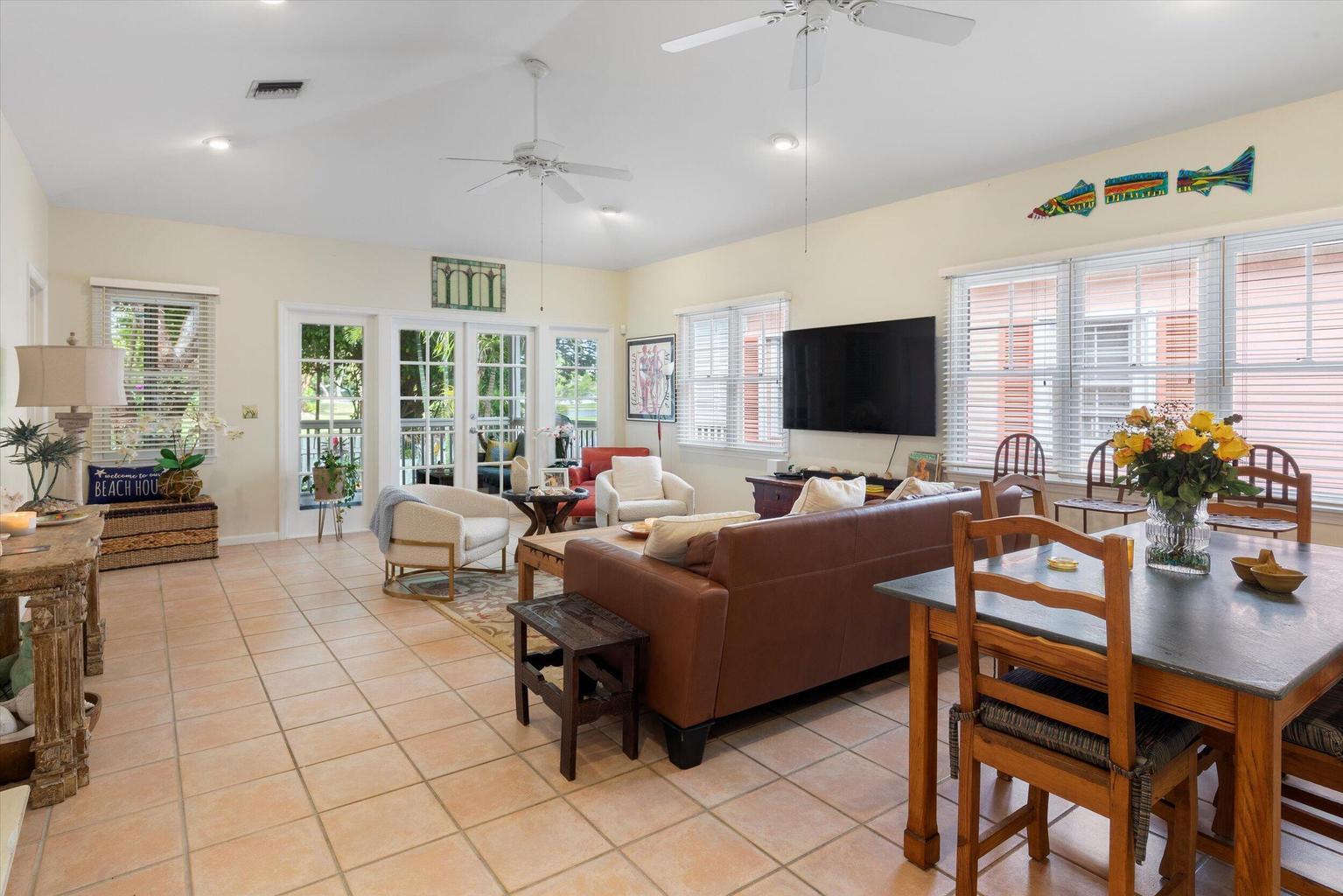 26 Spoonbill Way Property Photo 4
