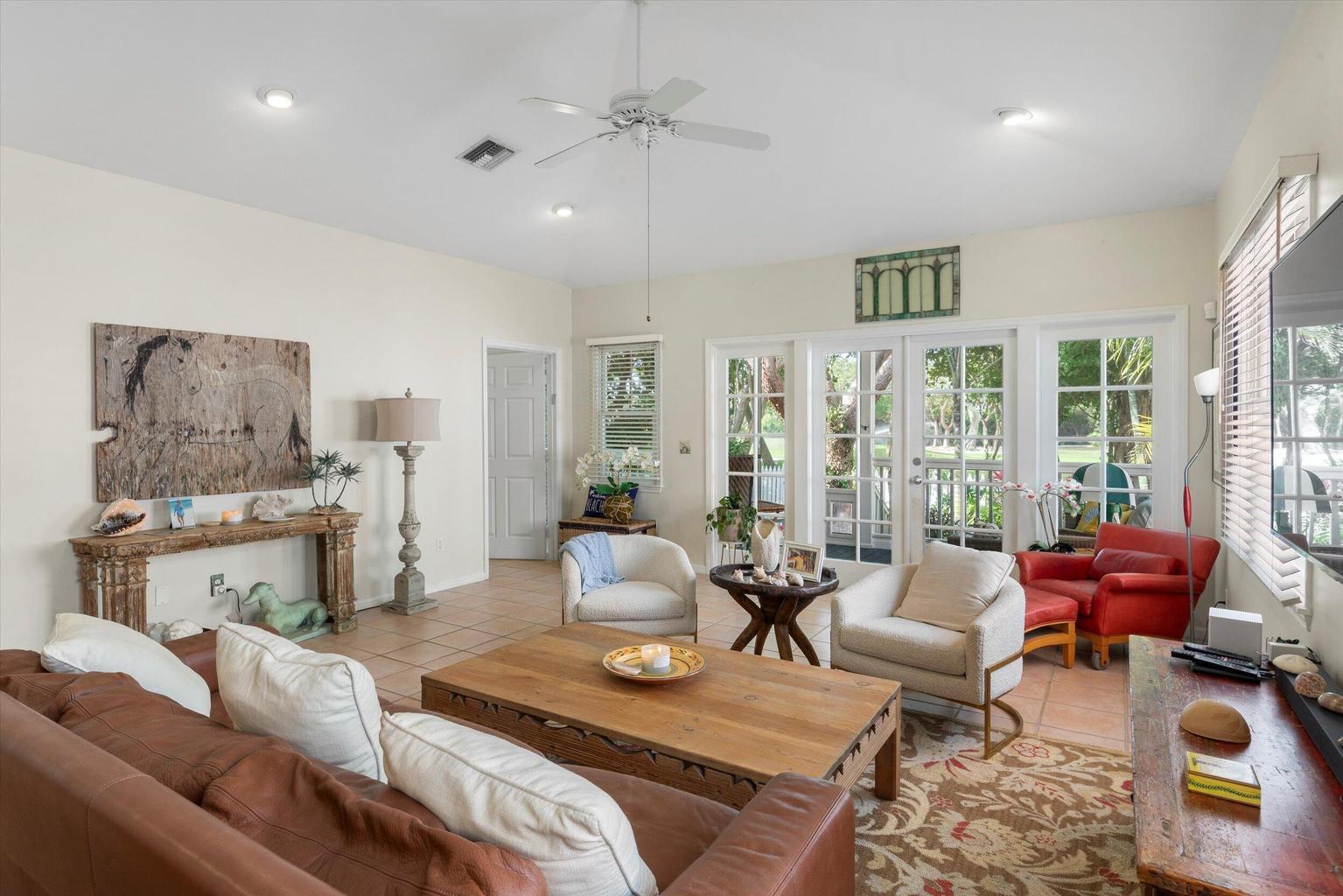 26 Spoonbill Way Property Photo 5