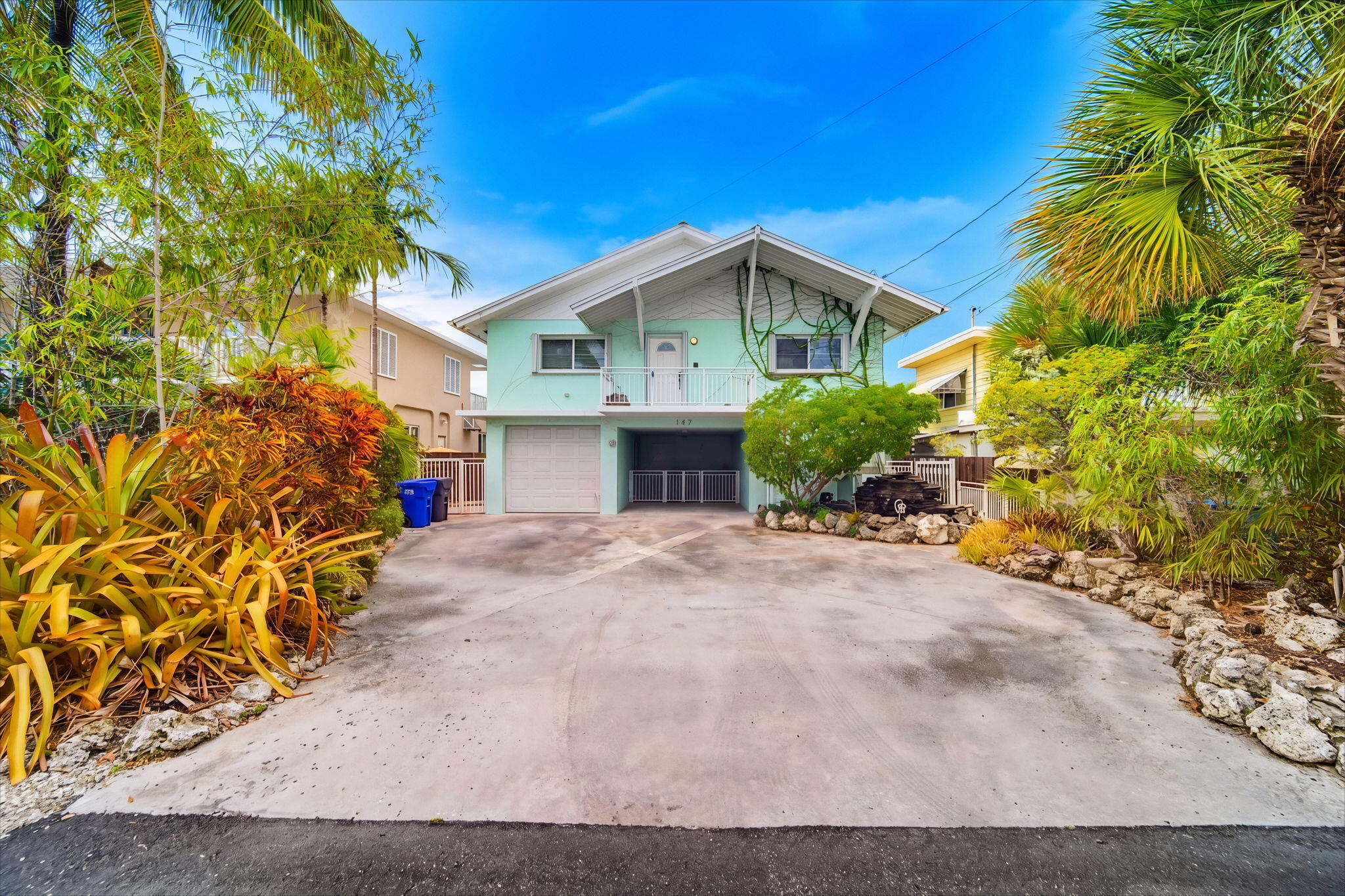 147 Gardenia Street Property Photo 4