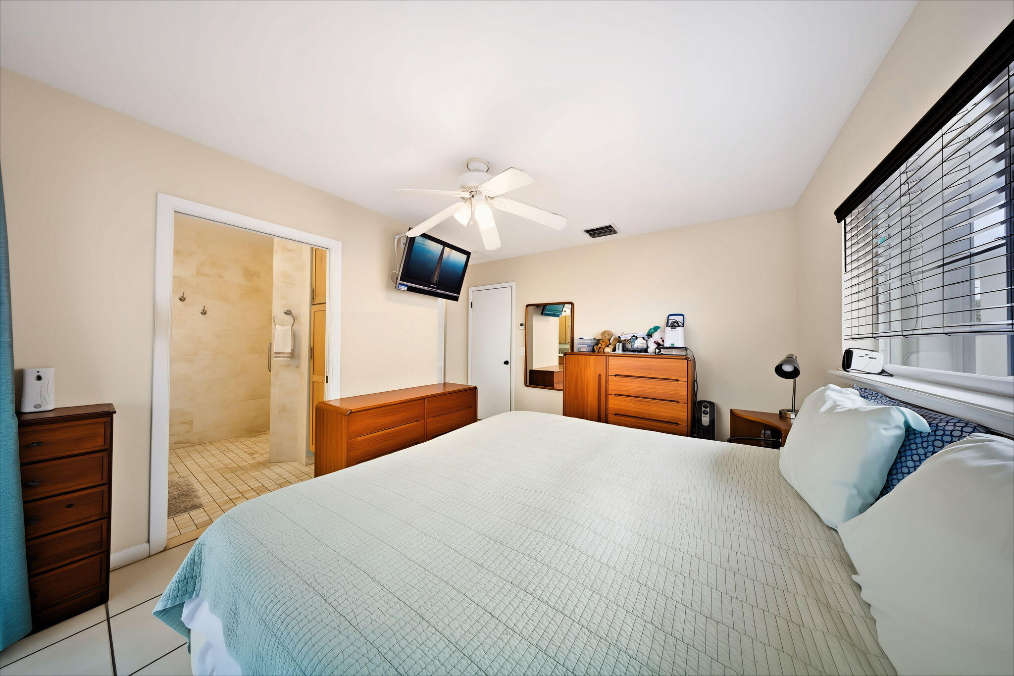 147 Gardenia Street Property Photo 26
