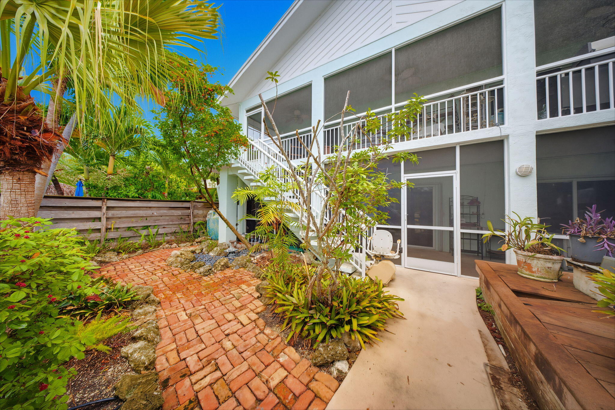147 Gardenia Street Property Photo 43