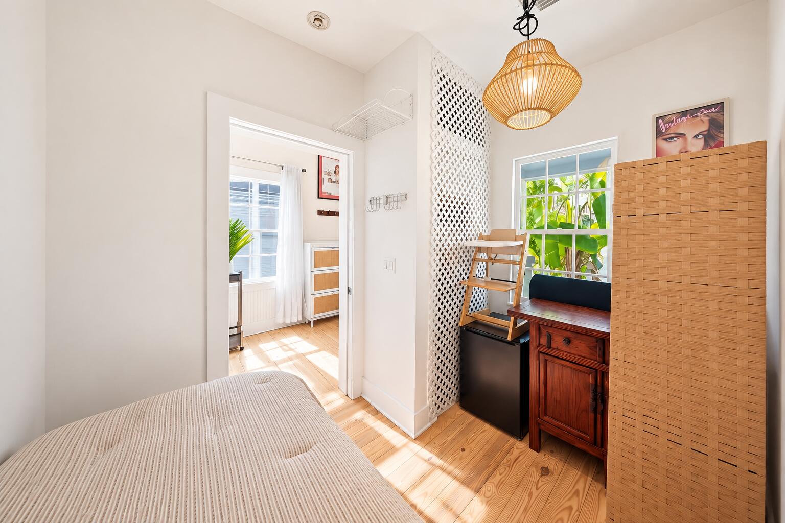 418 Amelia Street Property Photo 8