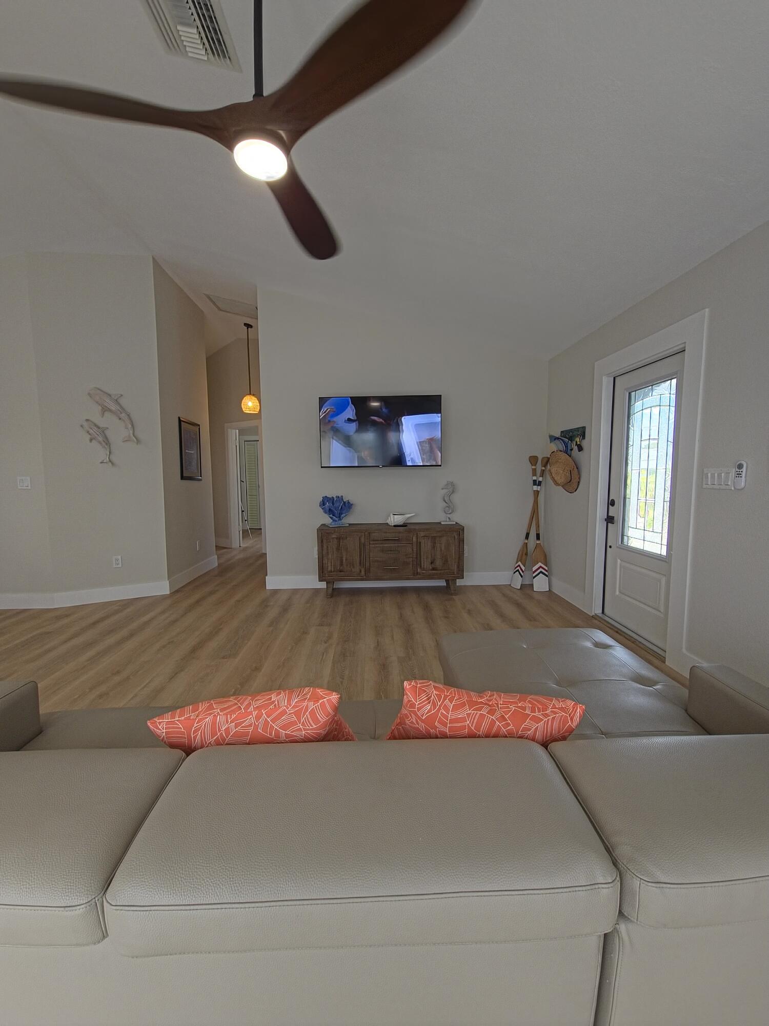 3667 S Seas Street Property Photo 10