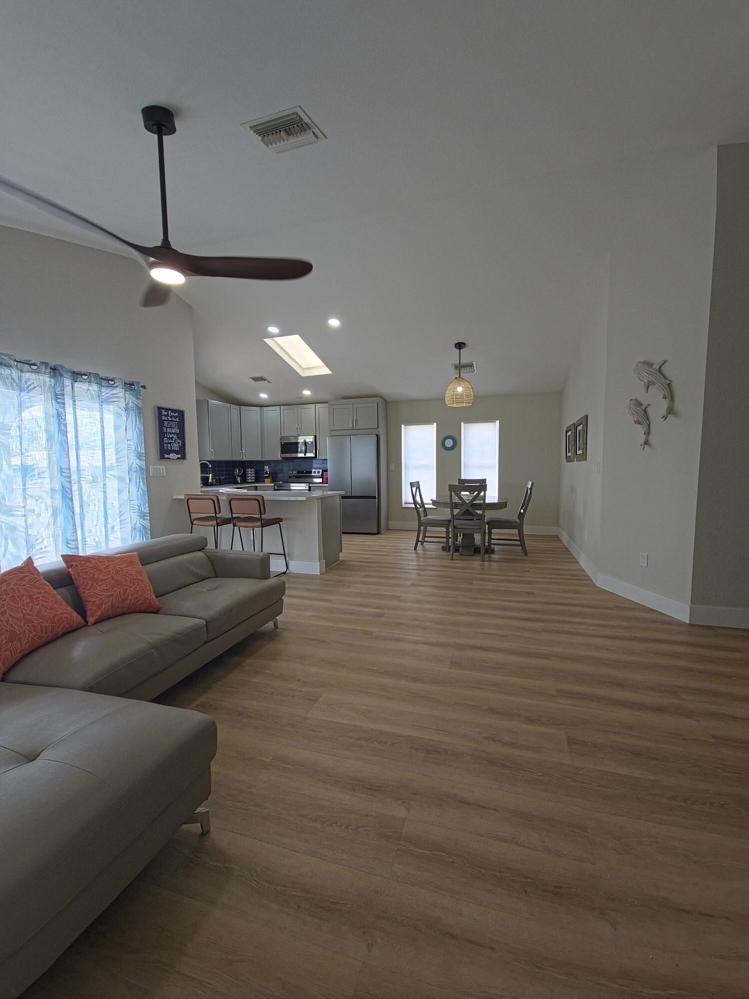 3667 S Seas Street Property Photo 12