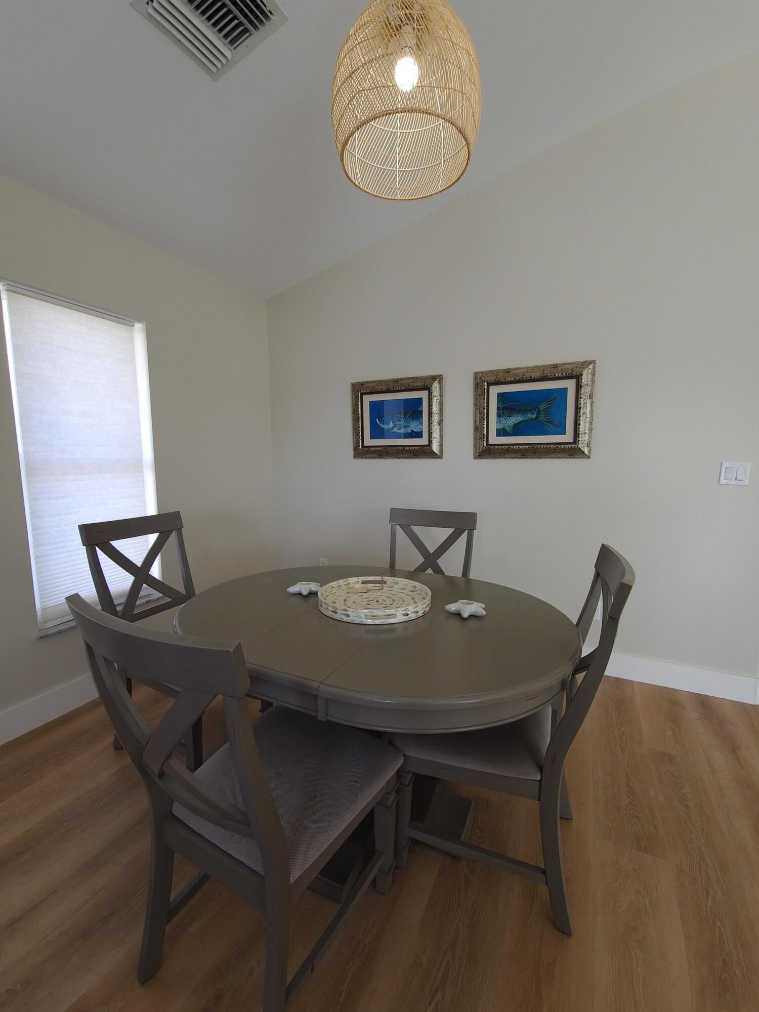 3667 S Seas Street Property Photo 16