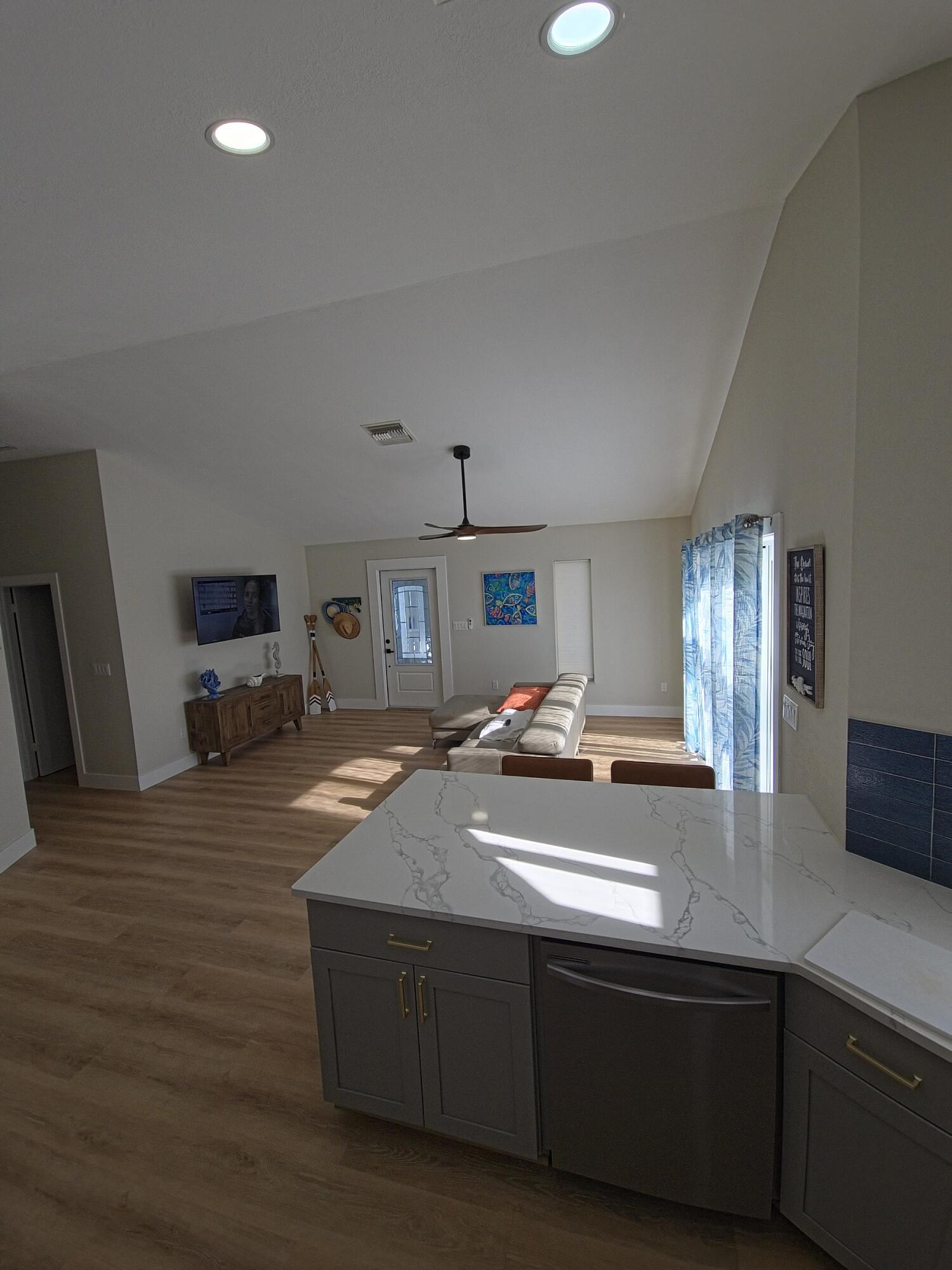 3667 S Seas Street Property Photo 19