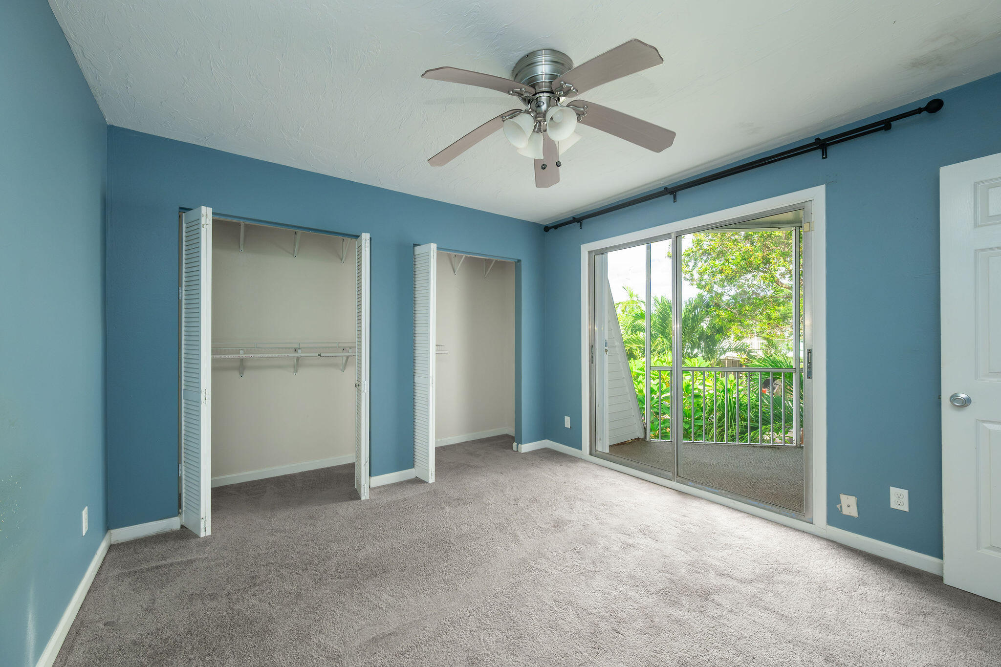 3316 Harriet Avenue Property Photo 17