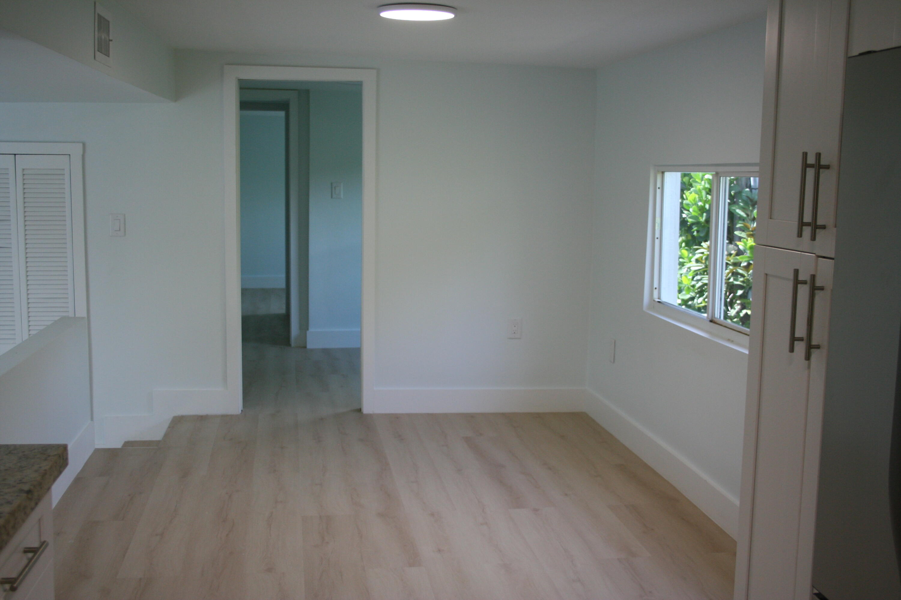 181 2nd Court Property Photo 15