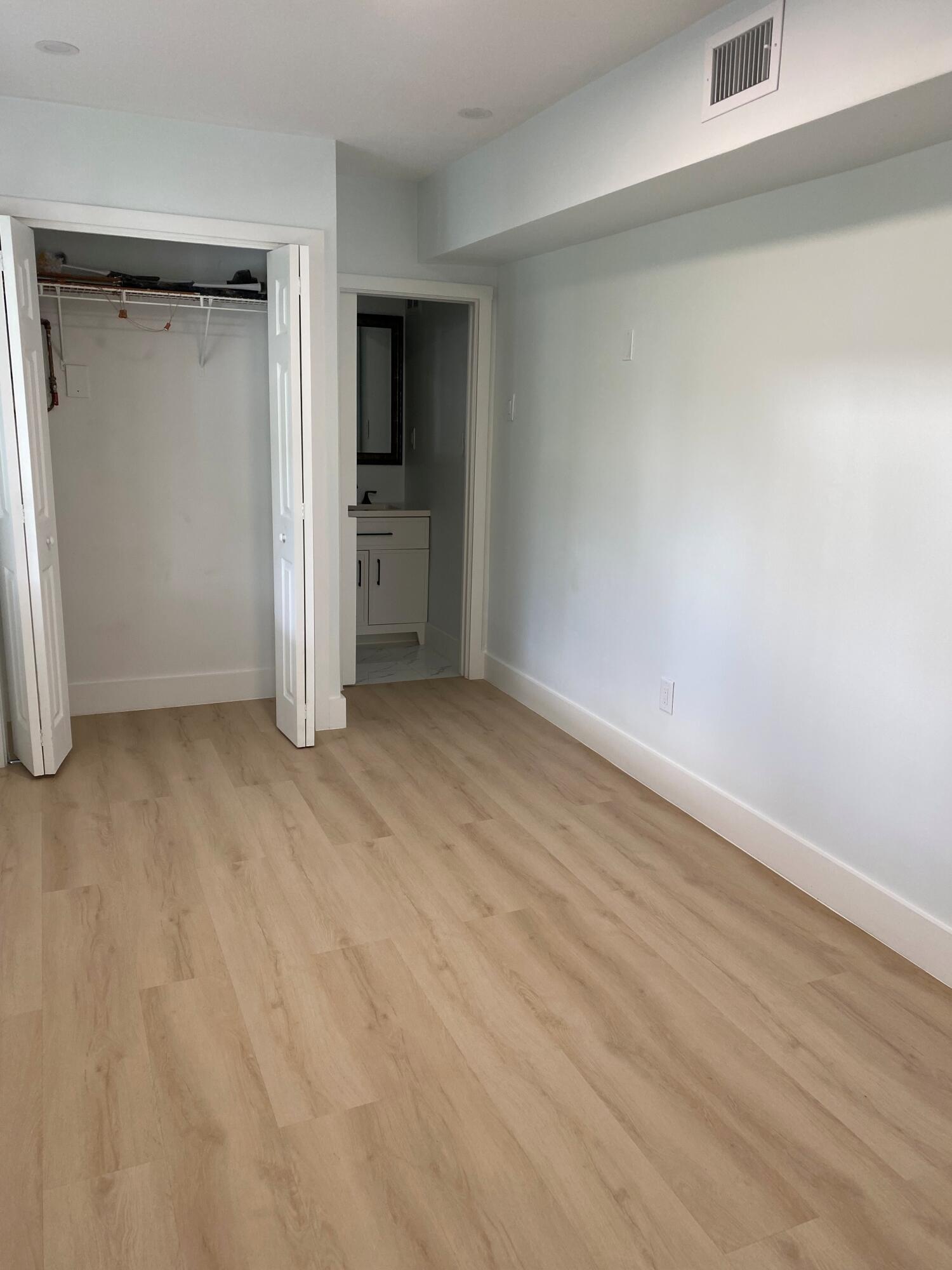 181 2nd Court Property Photo 19