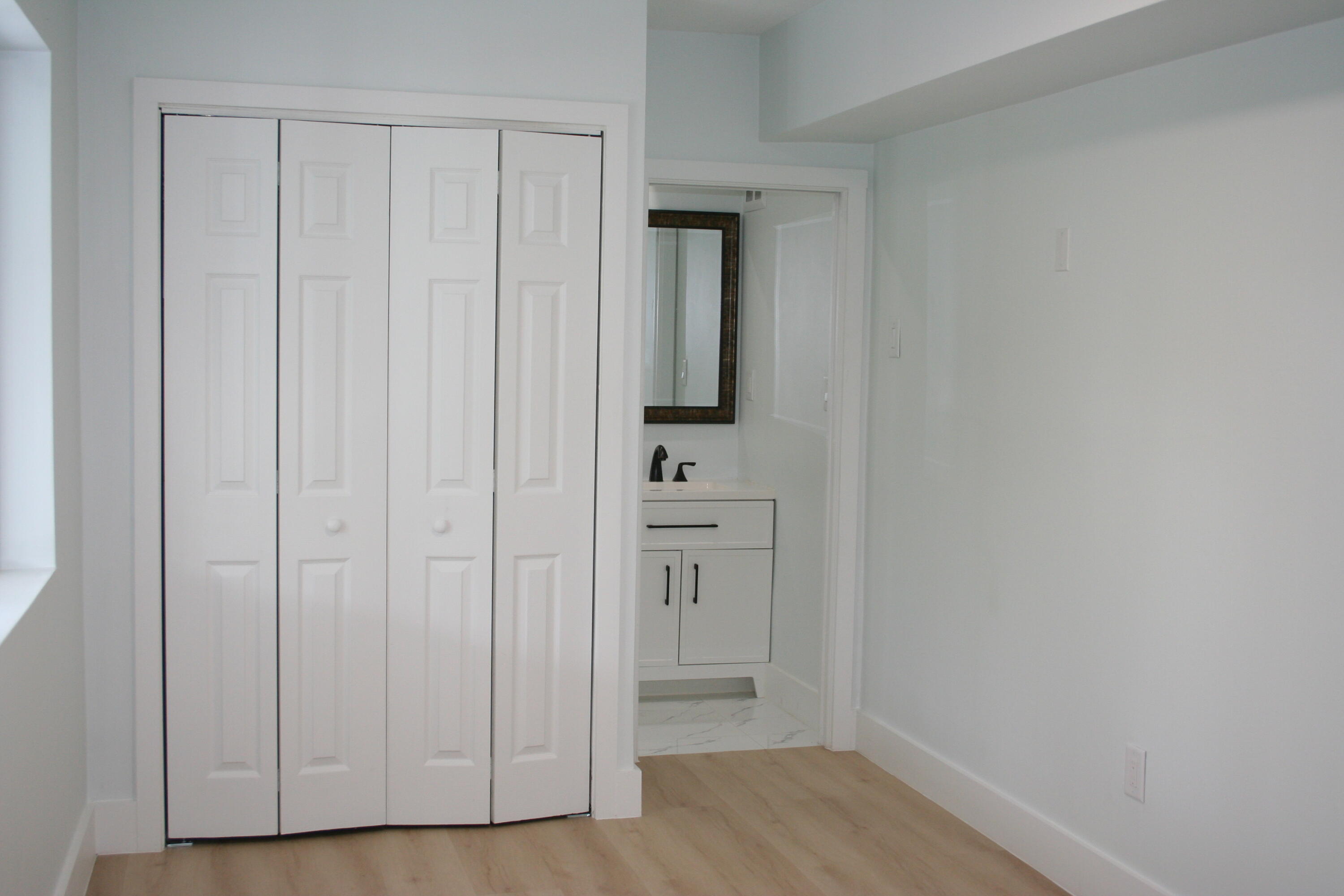 181 2nd Court Property Photo 26