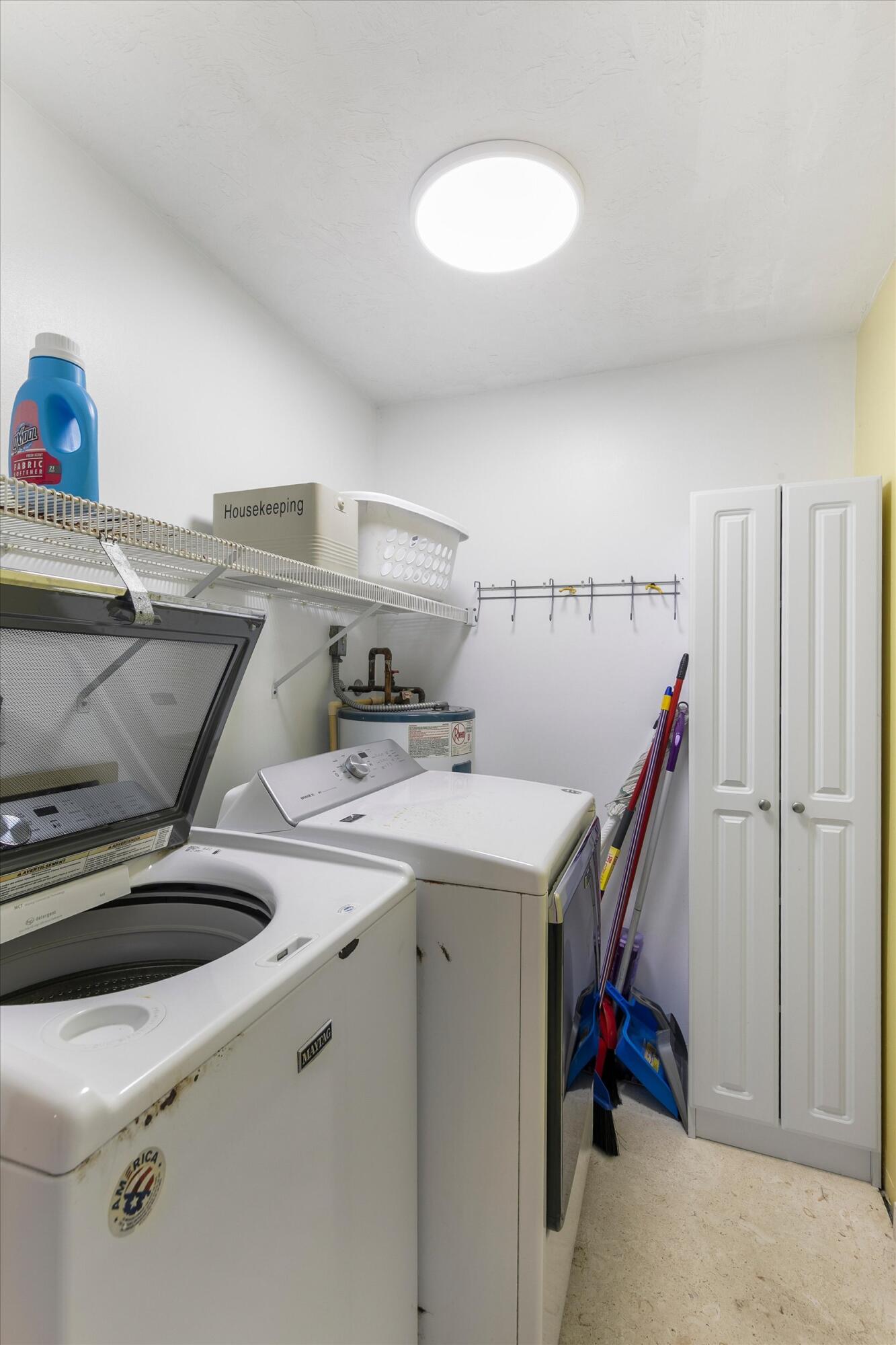 481 E Shore Drive Property Photo 40