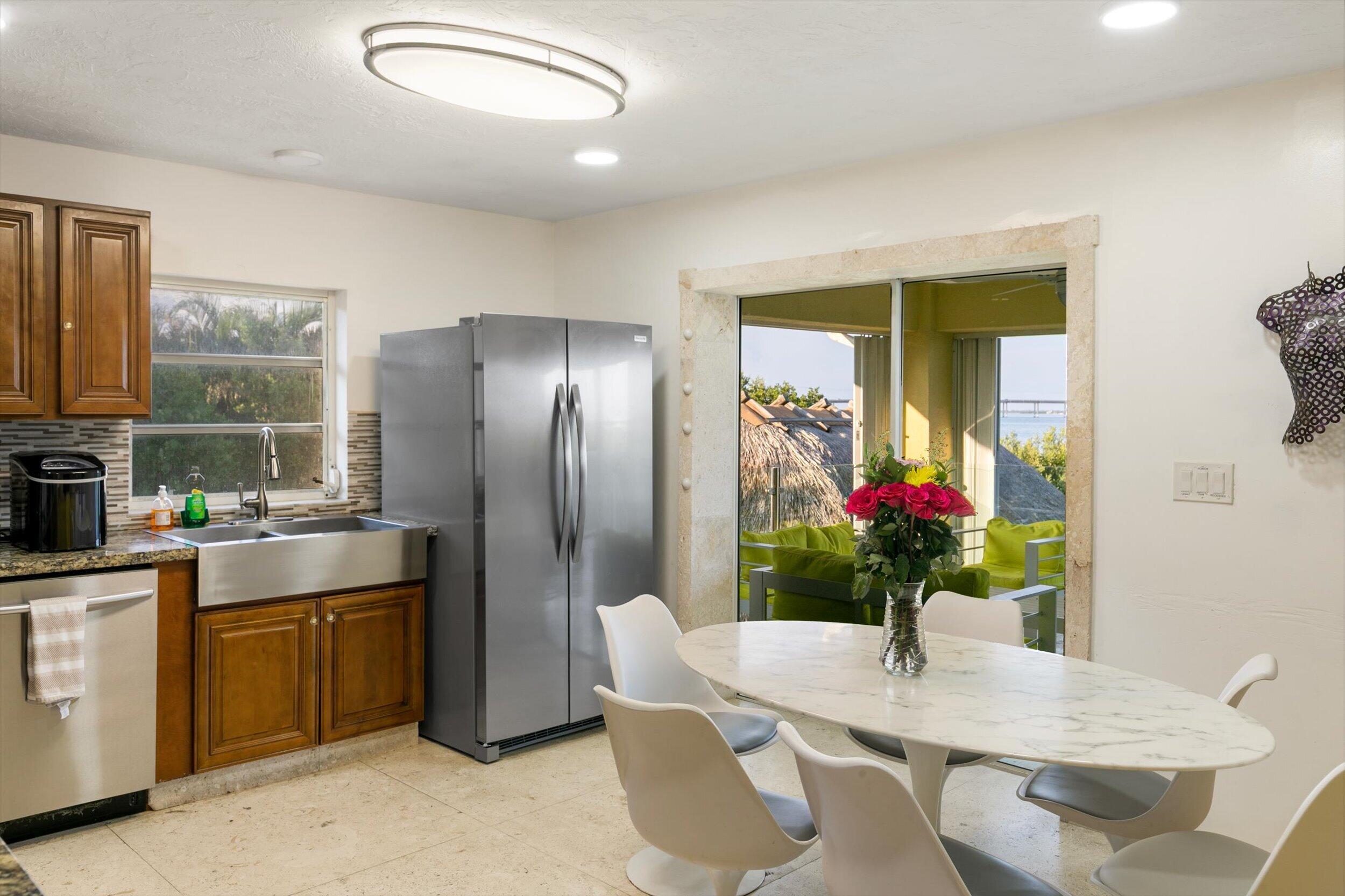 481 E Shore Drive Property Photo 86