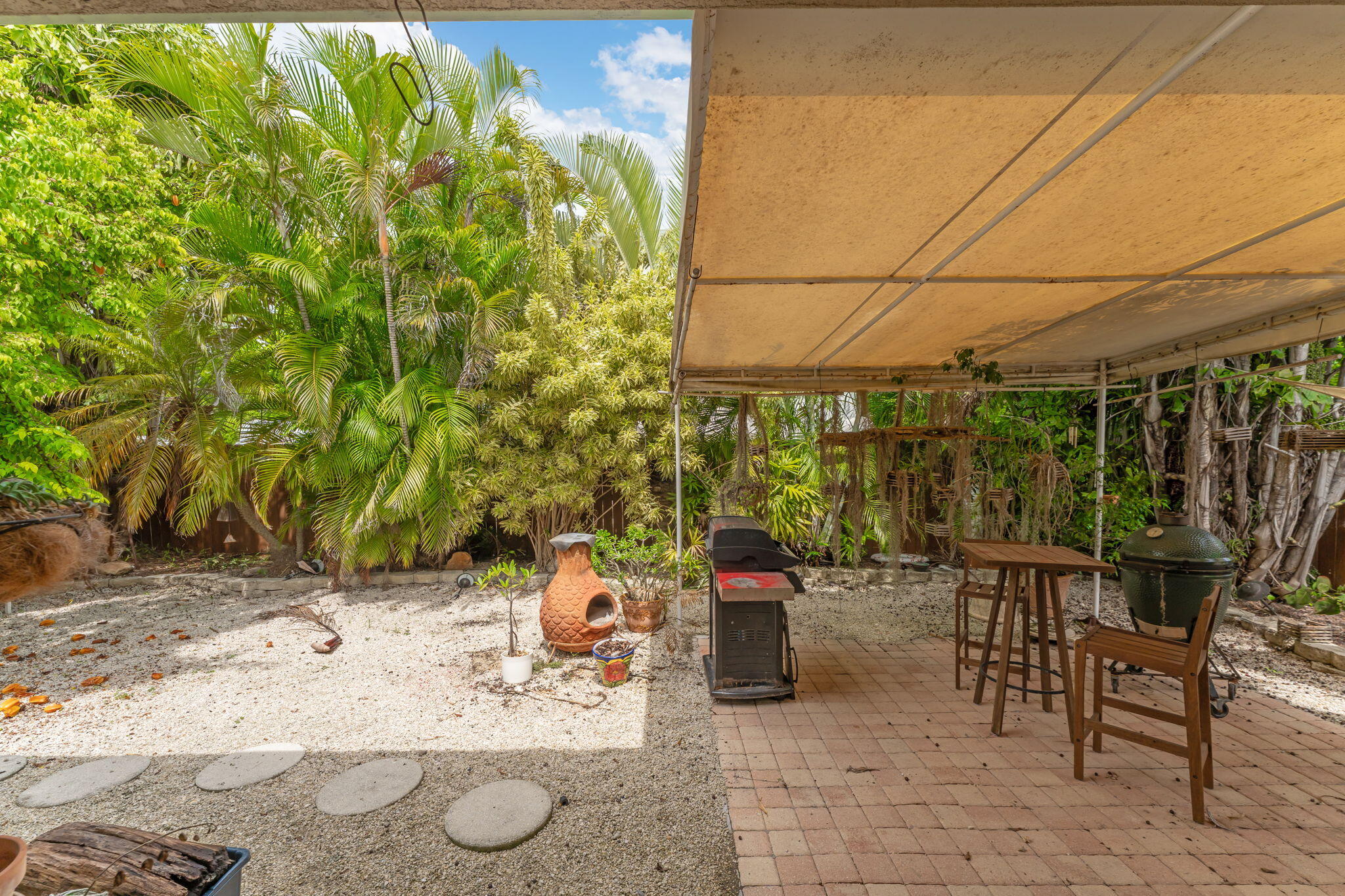 547 Plante Street Property Photo 19