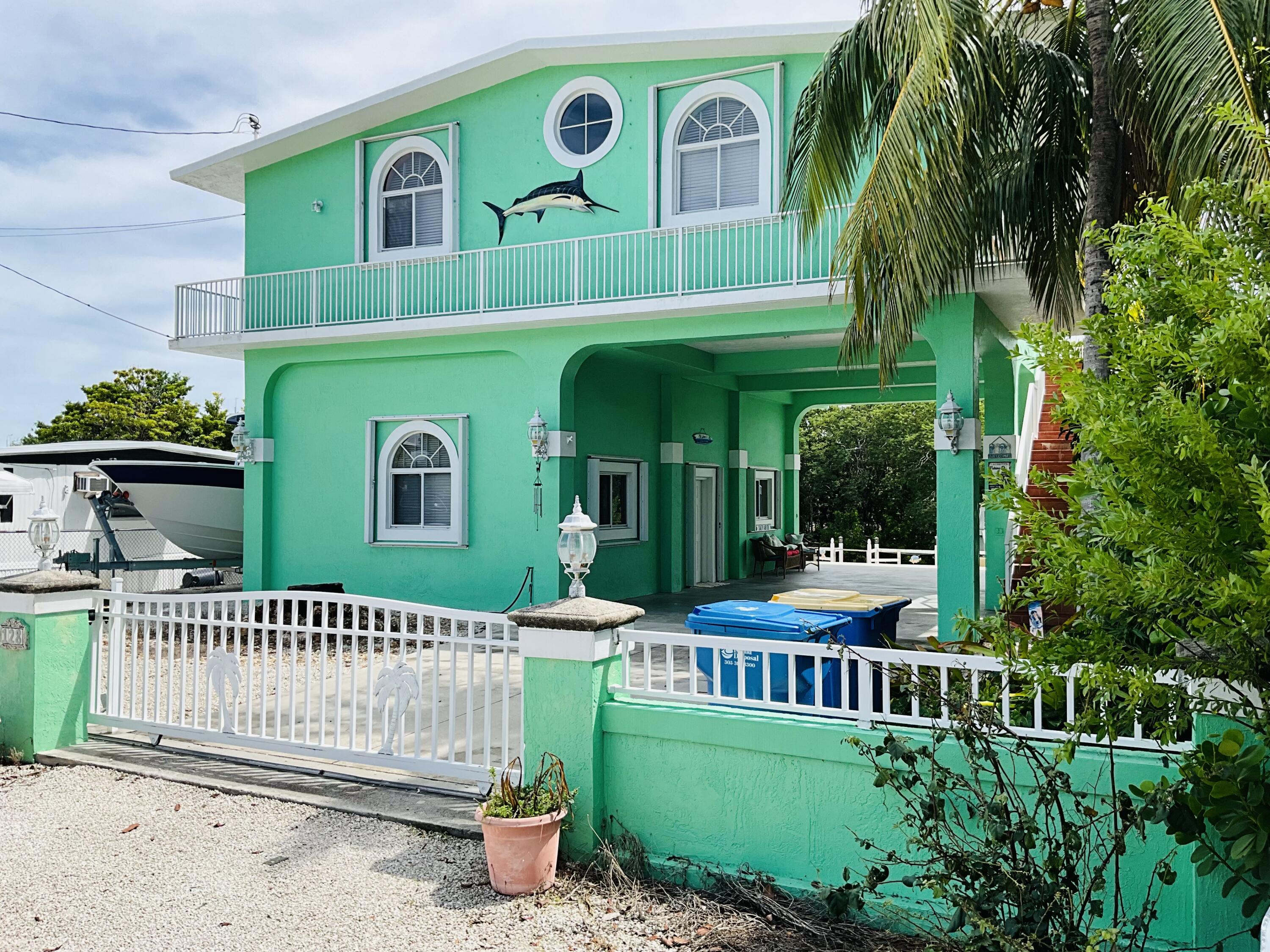 128 Orchid Street Property Photo 3