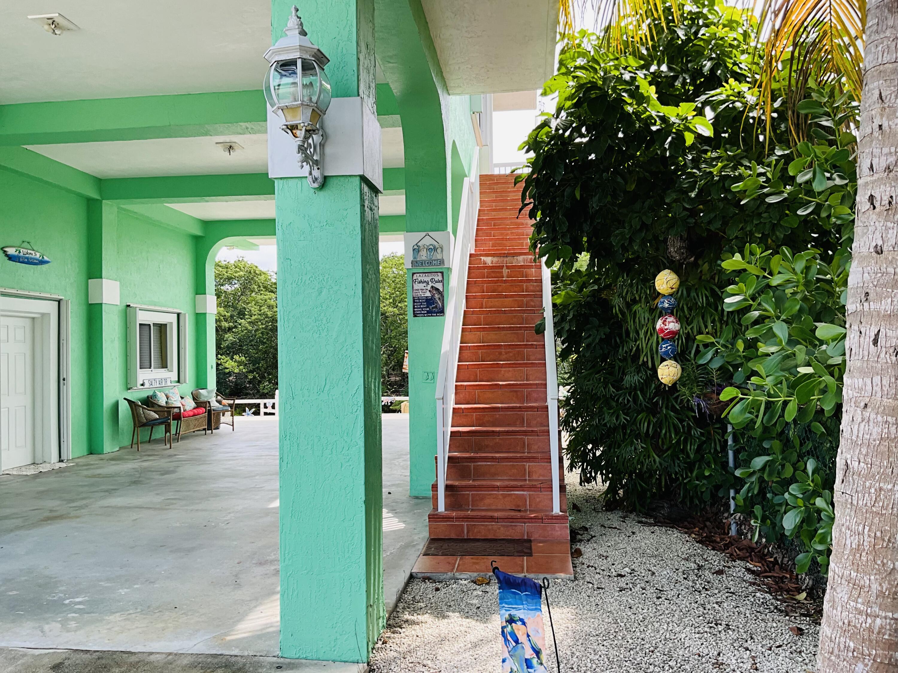 128 Orchid Street Property Photo 4