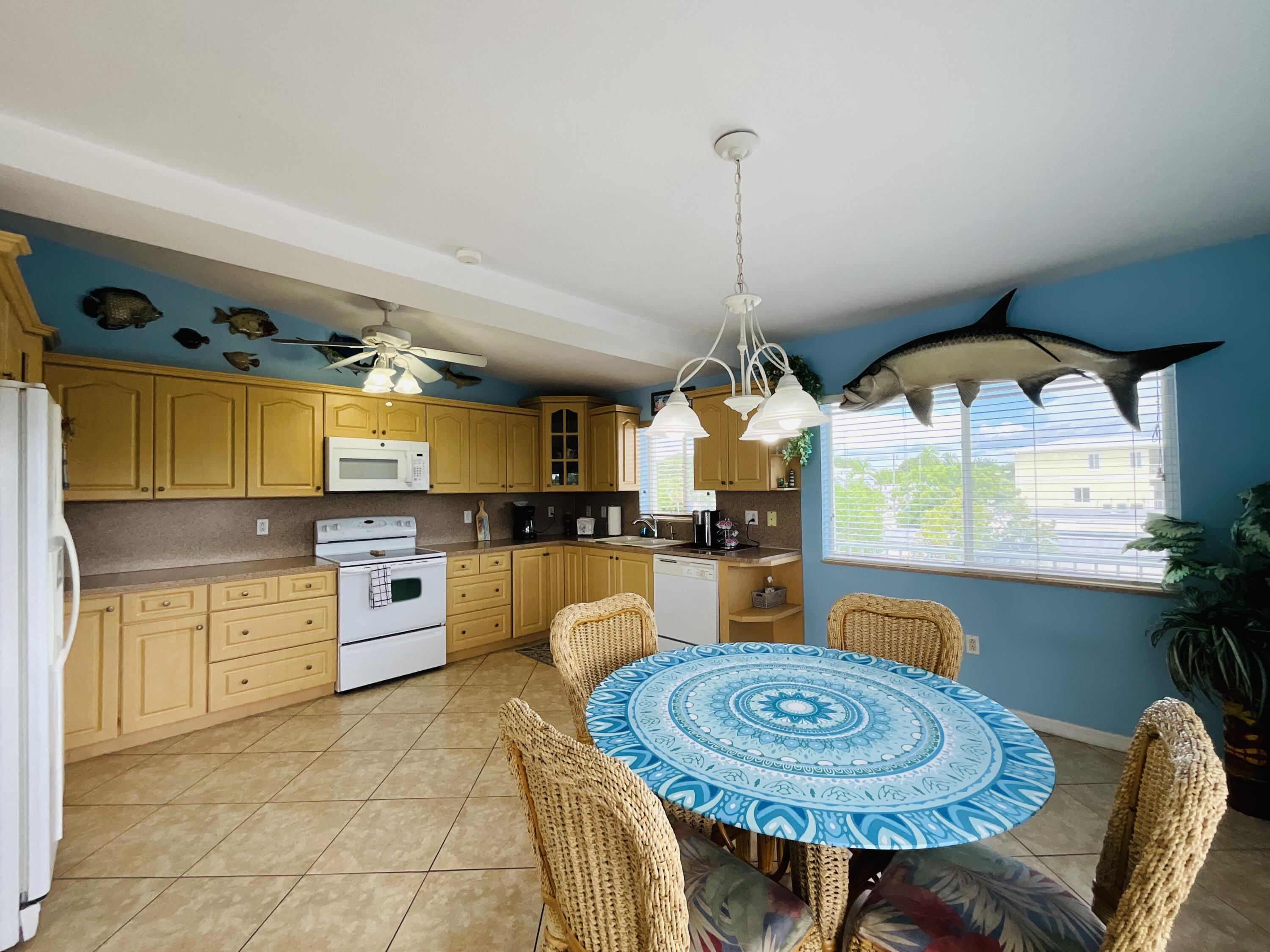 128 Orchid Street Property Photo 13