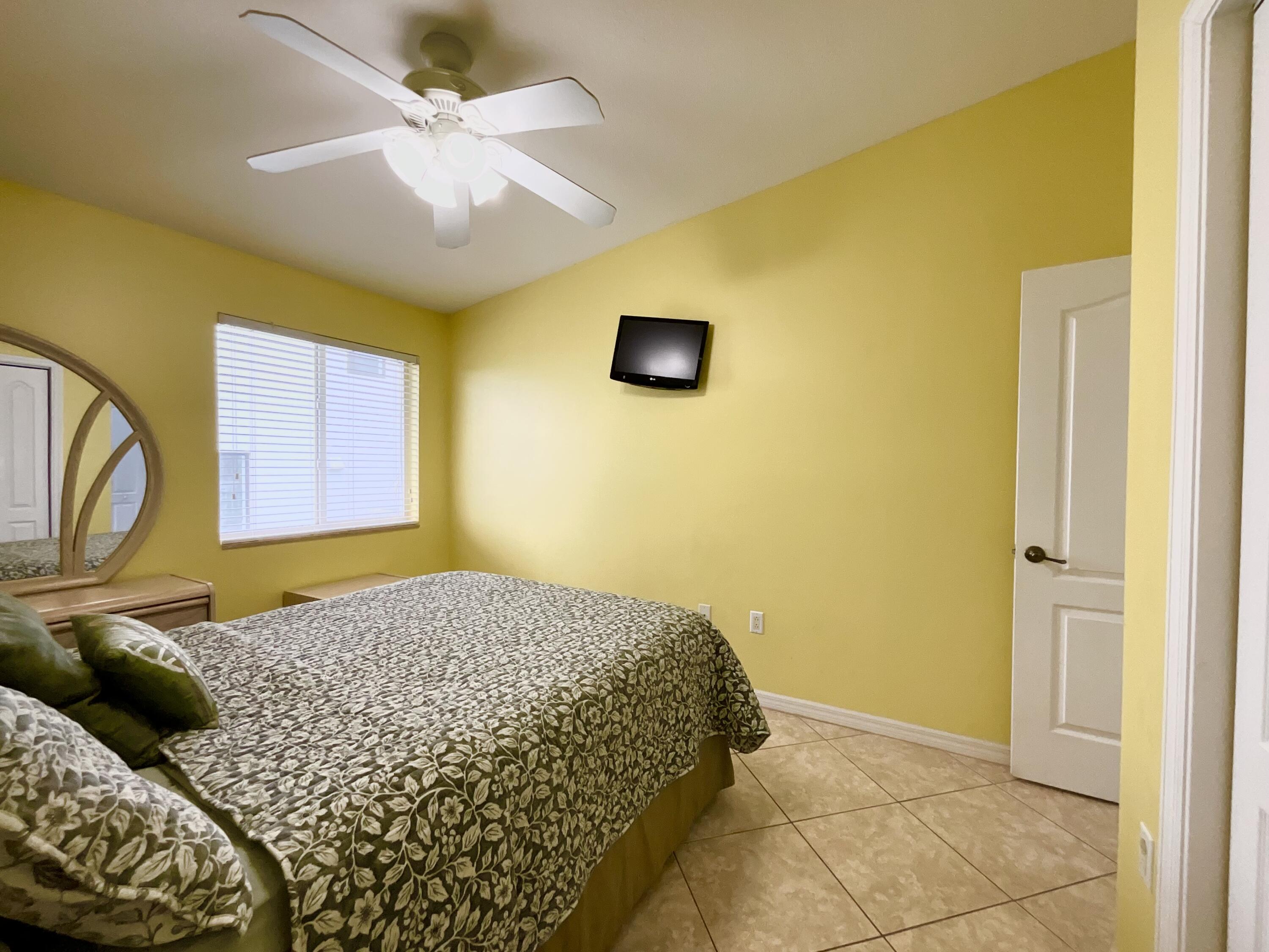 128 Orchid Street Property Photo 31