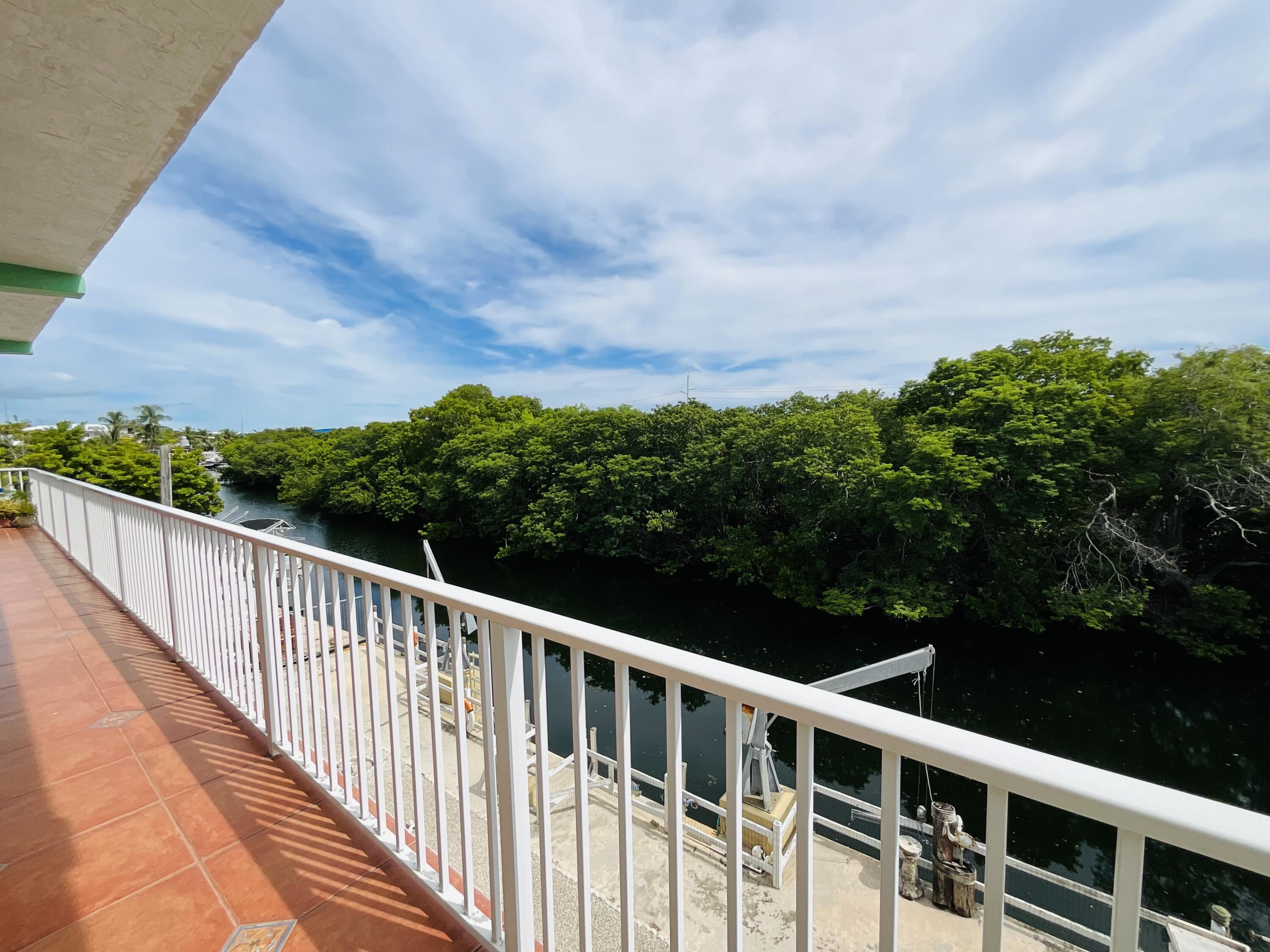 128 Orchid Street Property Photo 35