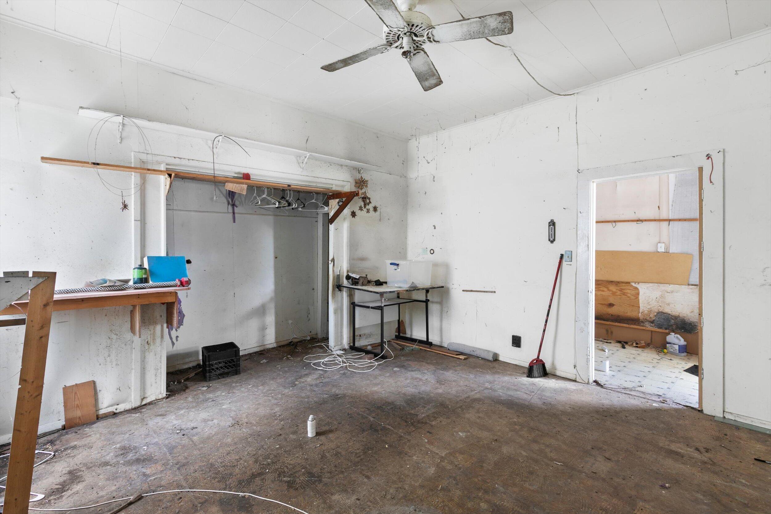646 William Street Property Photo 18